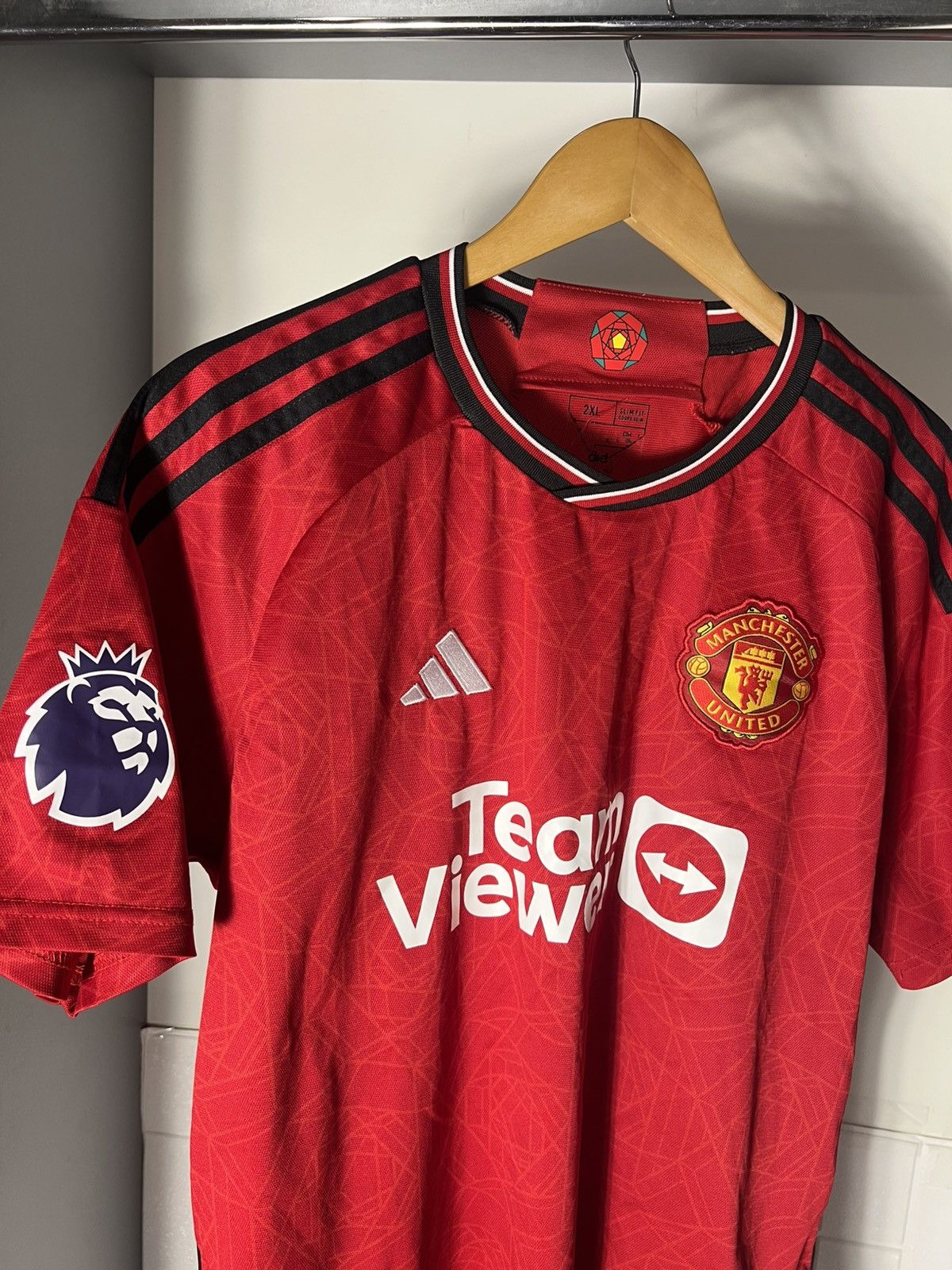Vintage VERY RARE ADIDAS FC MANCHESTER UNITED ENGLAND SOCCER JERSEY Size US XXL / EU 58 / 5 - 7 Thumbnail