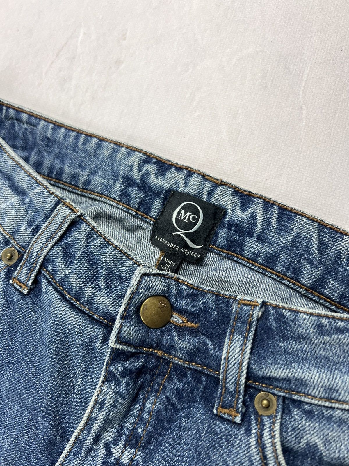 Alexander McQueen × Japanese Brand × Vintage Japanese Avant Garde Alexander McQueen Denim Classic Y2k Size US 26 / EU 42 - 7 Thumbnail