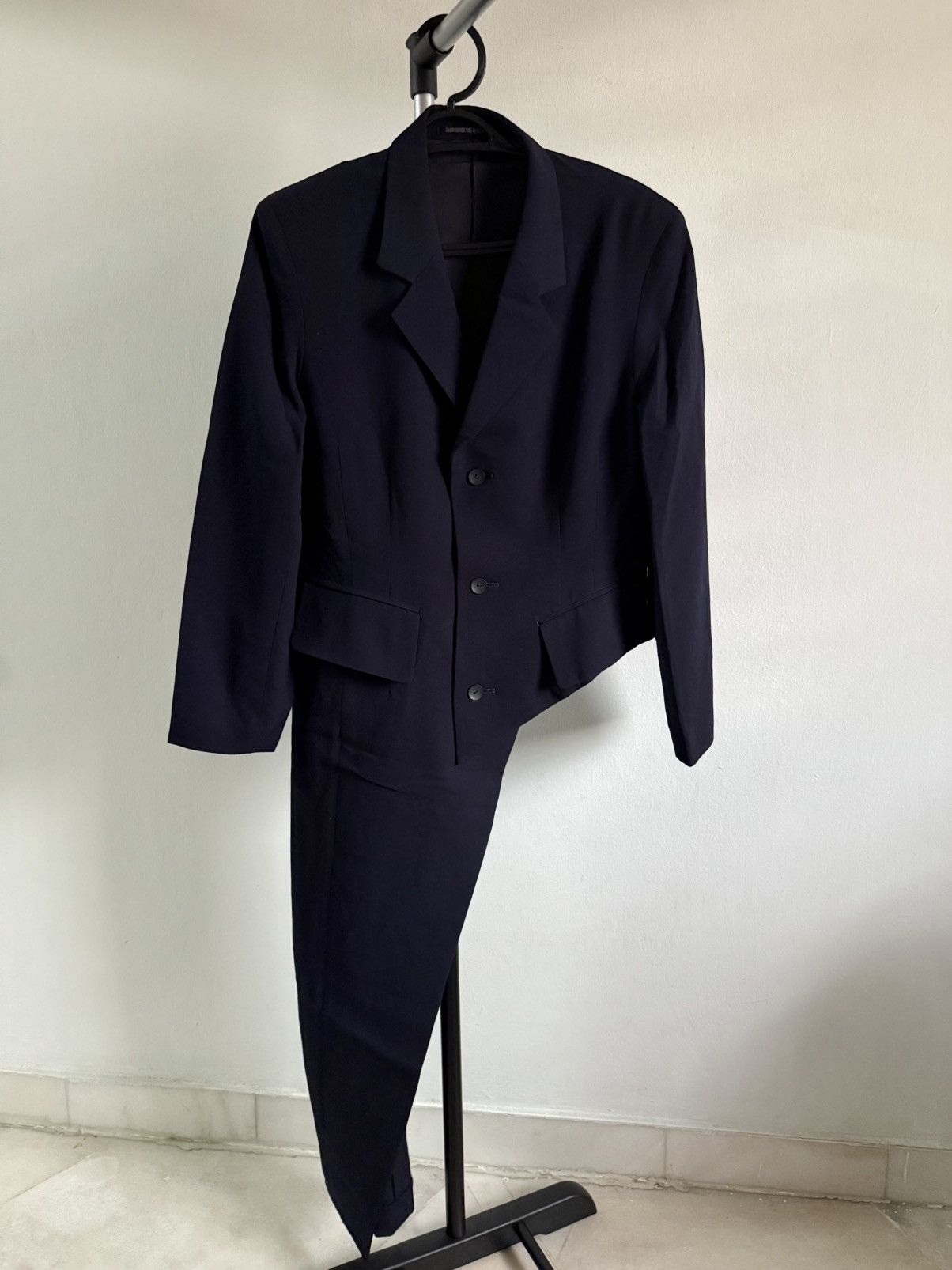 Yohji Yamamoto Rare Yohji Yamamoto asymetrical Blazer with right trouser Size US S / EU 44-46 / 1 - 1 Thumbnail