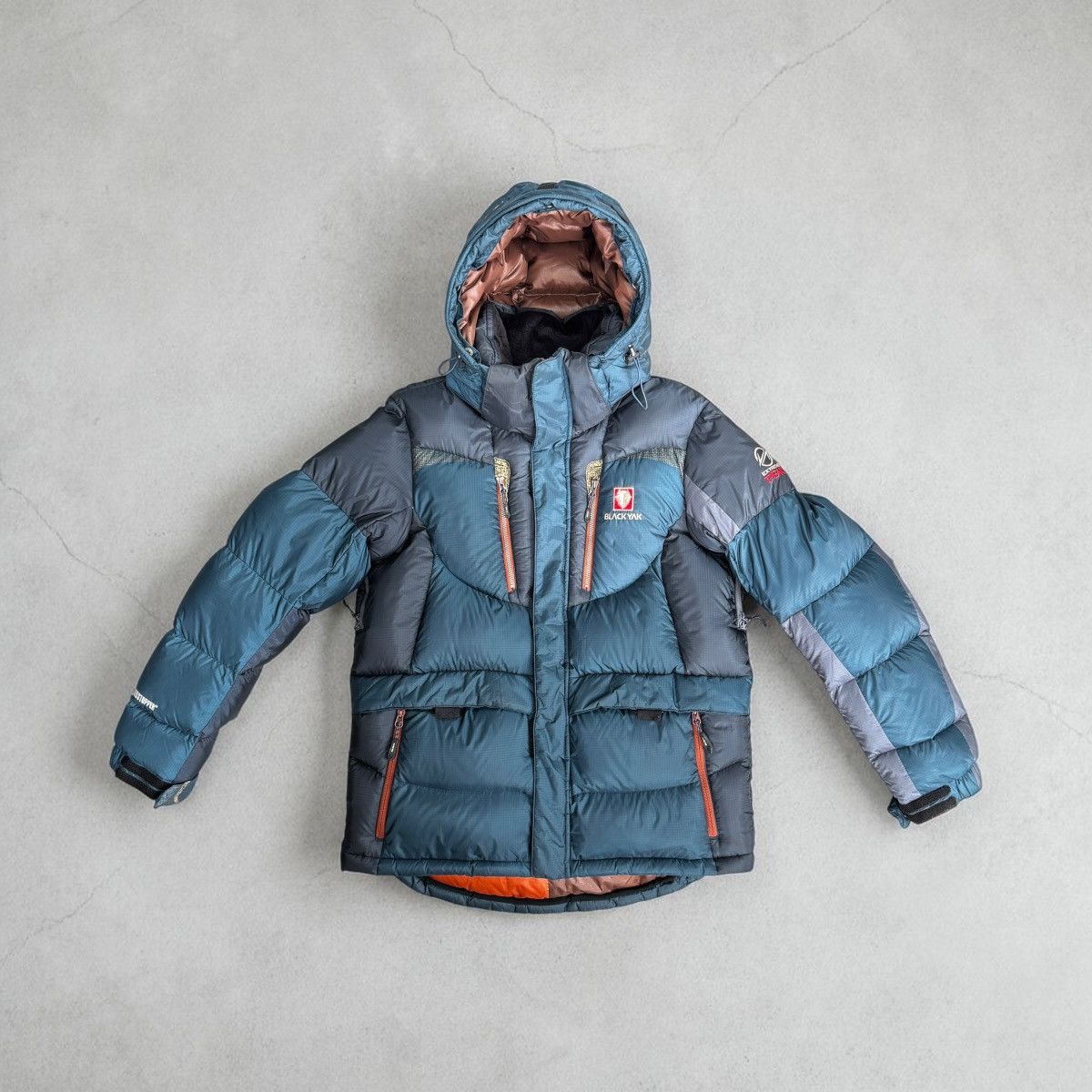 BLACKYAK Black Yak Namaste Extreme Peak Puffer Down Jacket Gorpcore Size US S / EU 44-46 / 1 - 1 Thumbnail