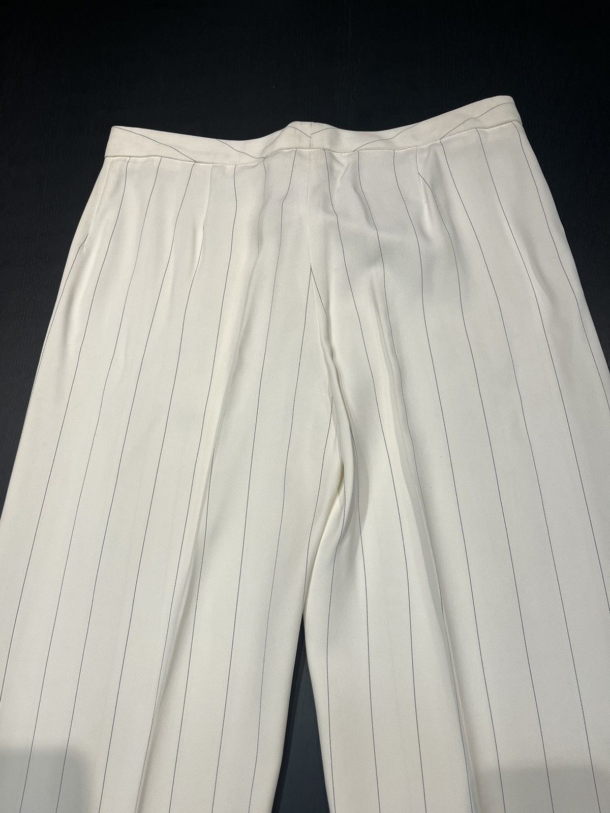 Moncler × Vintage Moncler Ladies’ White Pinstriped Cotton Trouser Pants Size 30" / US 8 / IT 44 - 9 Thumbnail