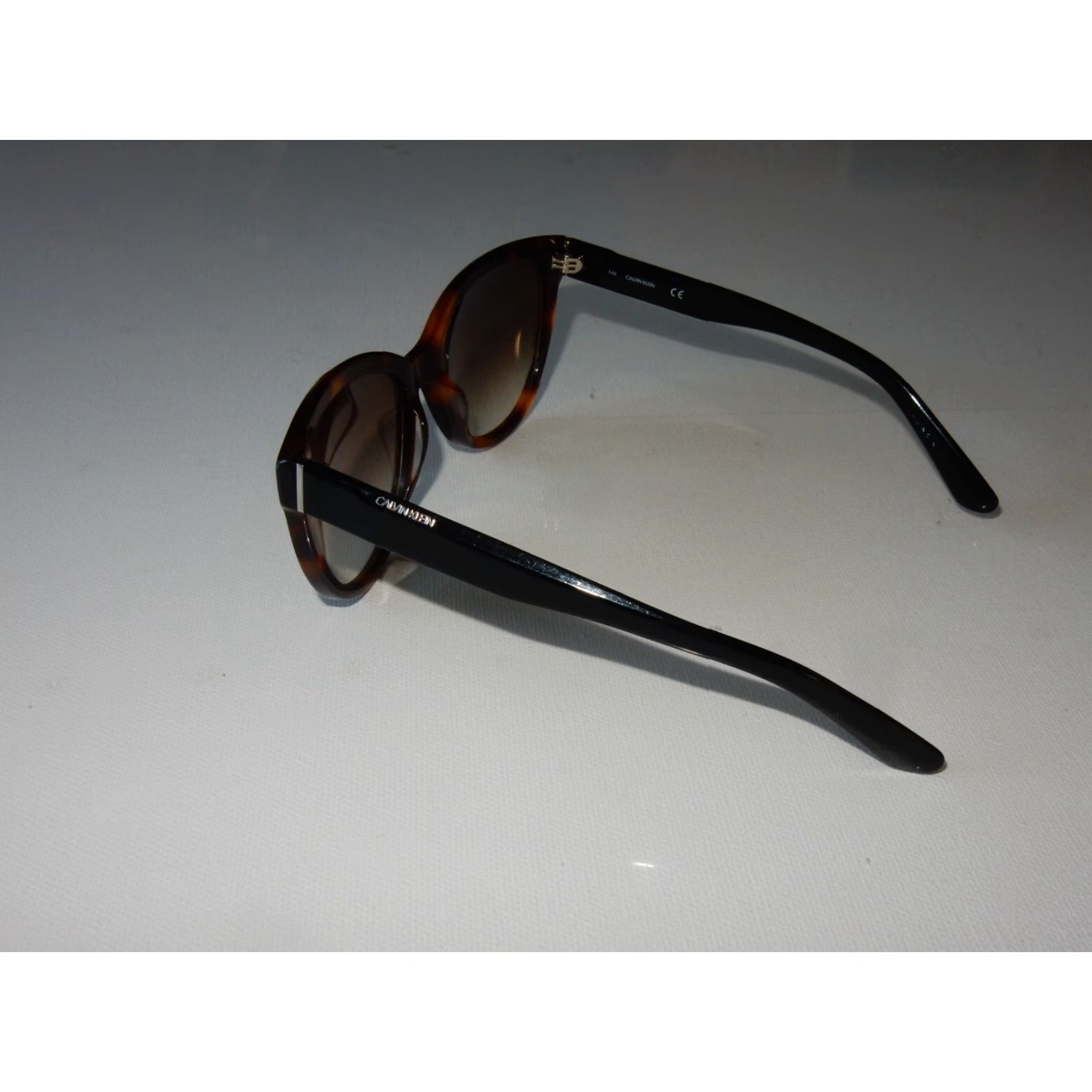 Calvin Klein VINTAGE Calvin Klein Women Sunglasses 56mm Black-Brown-Gold 140/221mm Size ONE SIZE - 3 Thumbnail