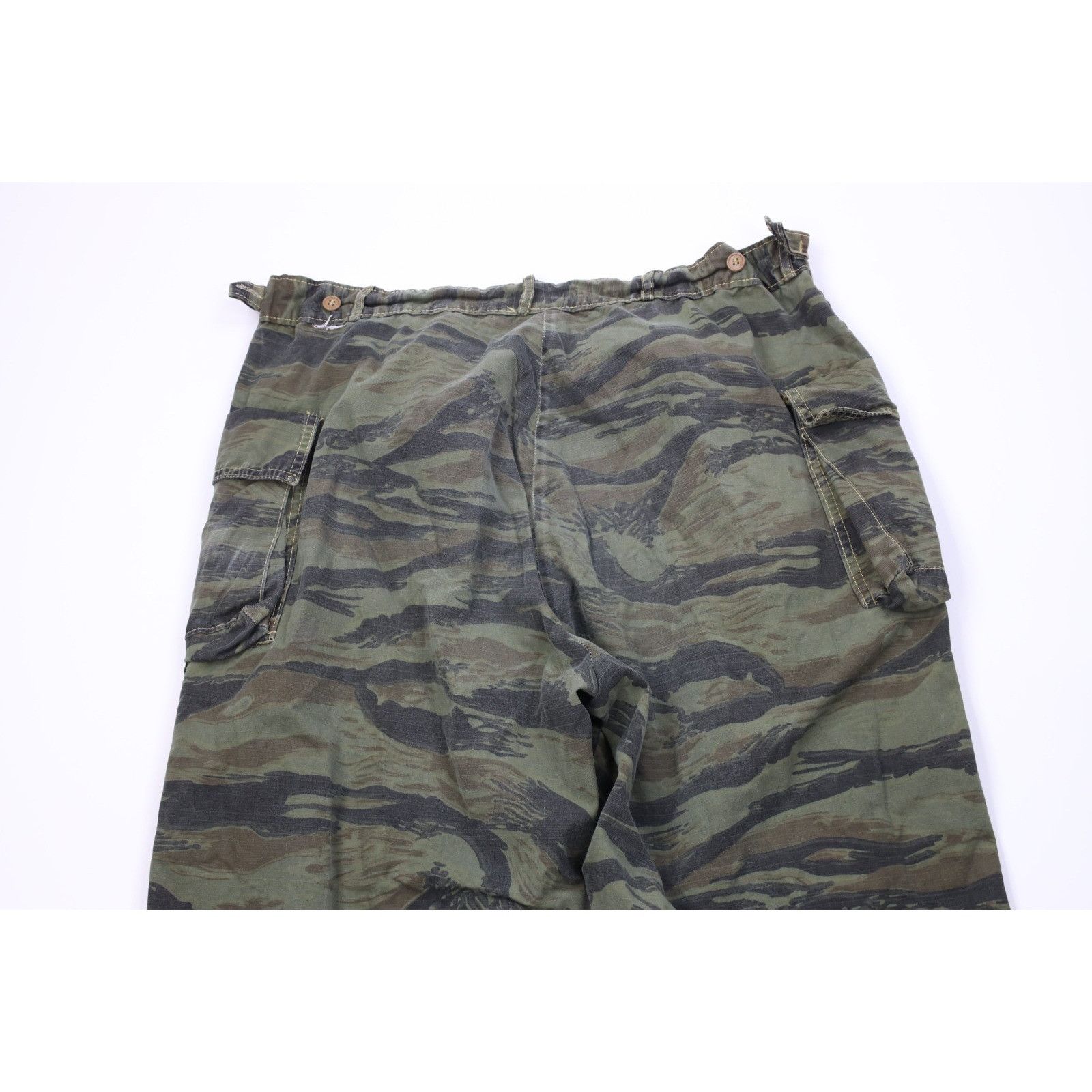Vintage Vinateg 70s 2 Piece Ripstop Tiger Stripe Camouflage Suit Size US XL / EU 56 / 4 - 19 Thumbnail