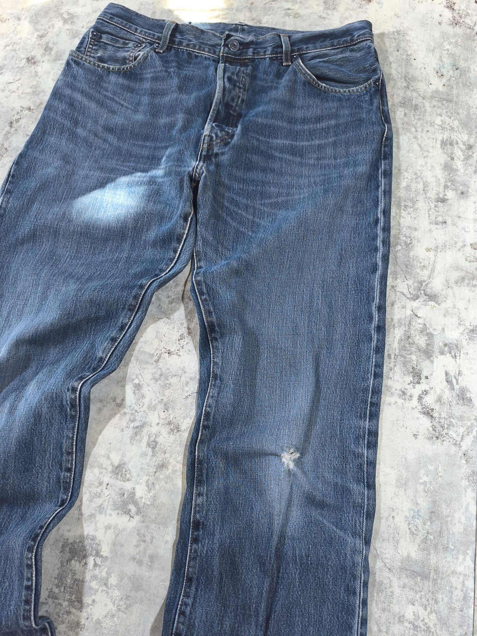 Levi's Vintage Distressed levis 501 36x36 Size US 33 - 4 Thumbnail