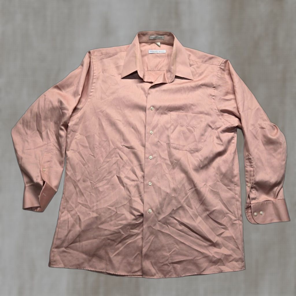 Geoffrey Beene Geoffrey Beene Sateen Button Up Shirt Long Sleeve Men's L Large 16-34/35 Pink Cotton Polyester Dress Shirt Shirt Mens Large Pink 90s? Size 42R - 1 Thumbnail