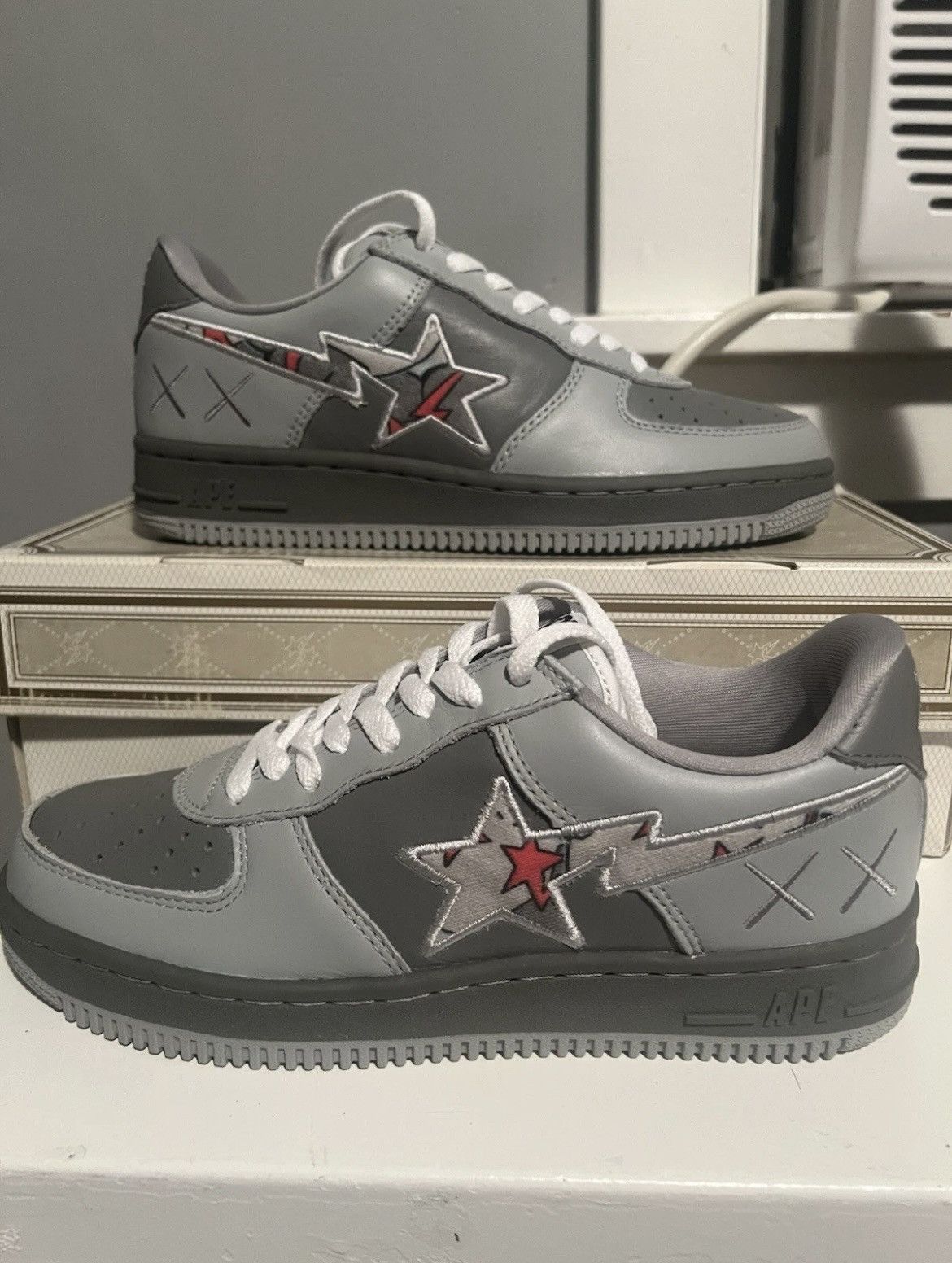 Bape × Kaws RARE OG 2005 A BATHING APE X KAWS BAPESTA Size US 8 / EU 41 - 1 Thumbnail