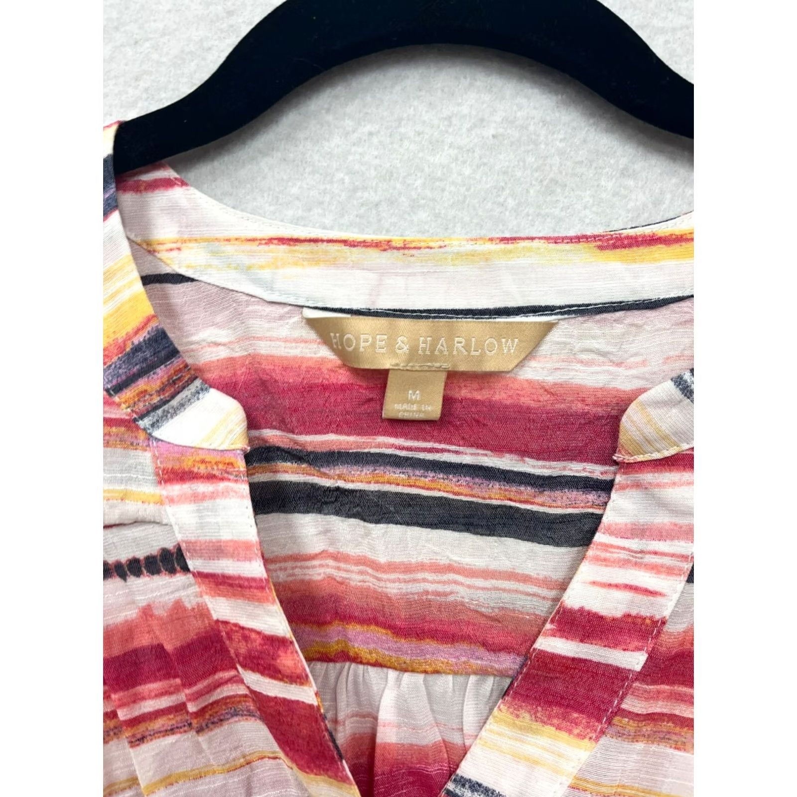 Hope Hope & Harlow Womens M Striped Button-Up Blouse Multicolor, Lightweight, Casual, Button-Up Front, Long Sleeve, Relaxed Fit, Pre-Owned Like New Size M / US 6-8 / IT 42-44 - 3 Thumbnail