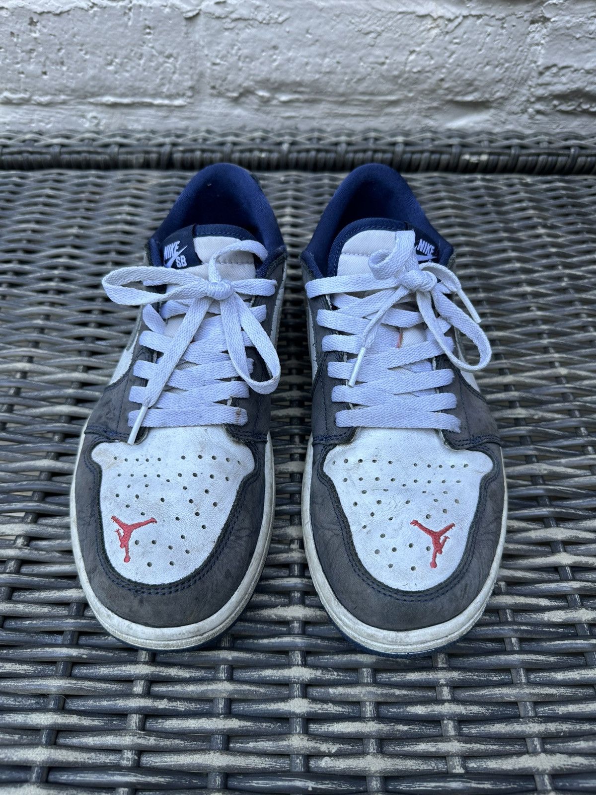 Nike SB Nike SB Jordan 1 Eric Koston Low Midnight Navy Size US 9.5 / EU 42-43 - 2 Thumbnail