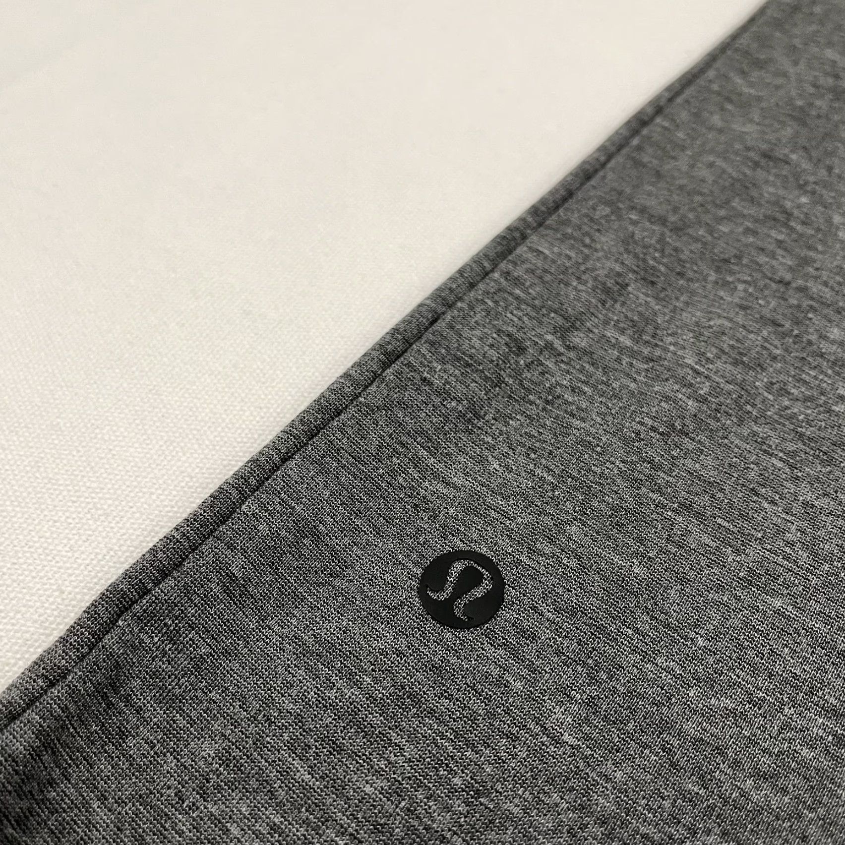 Lululemon Lululemon Evolution Polo Shirt Mens XL Dark Gray Active Golf Preppy Work LM3EN3S Polo Men XL Gray Size US XL / EU 56 / 4 - 3 Thumbnail