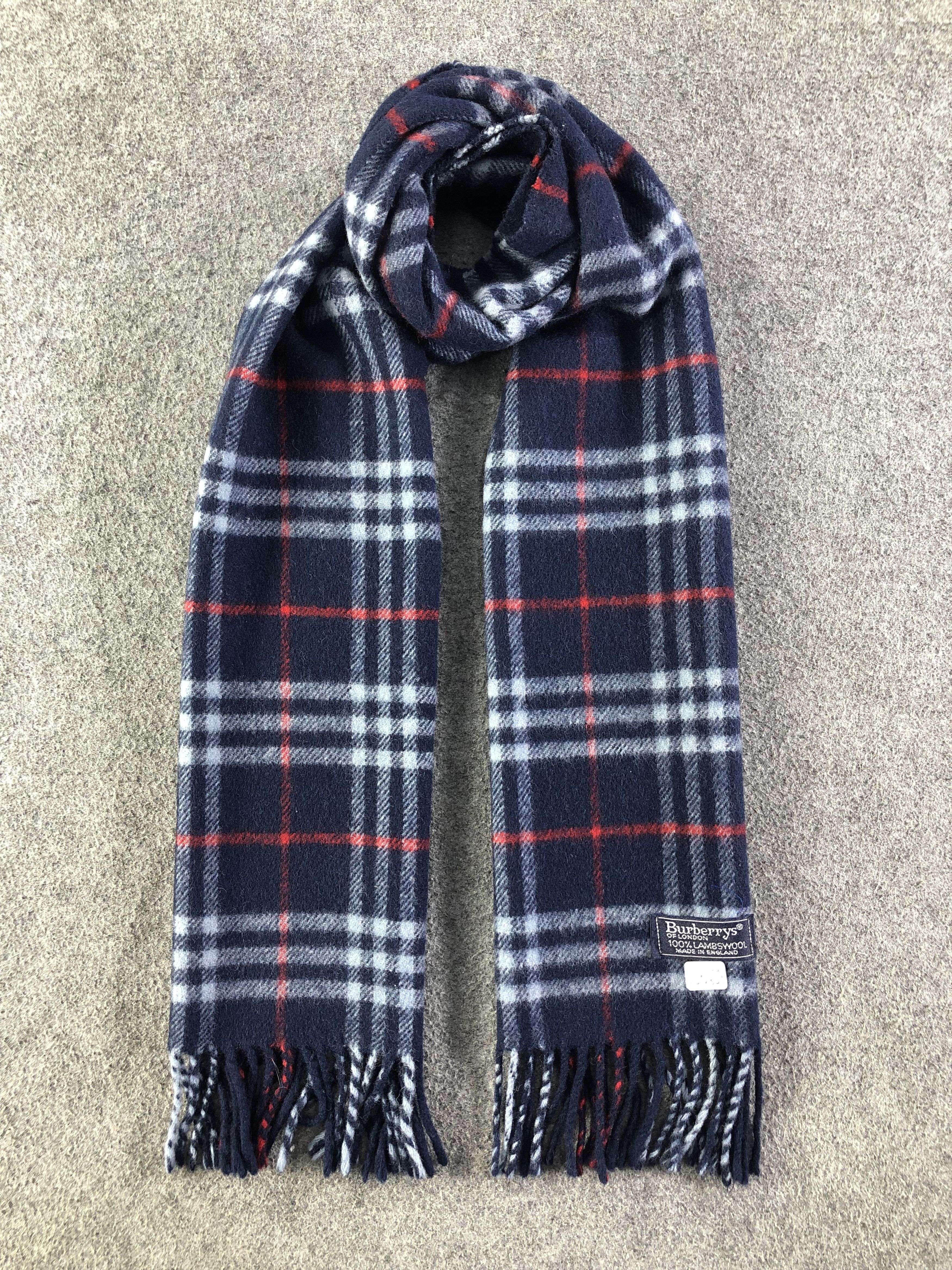 Burberry Burberry Scarf / Muffler / Neckwear Wool Size ONE SIZE - 1 Thumbnail