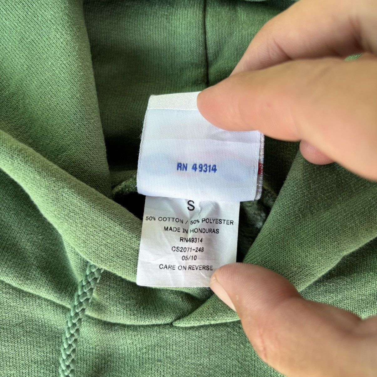 Champion Vintage Champion Green Hoodie 🥑 Size US S / EU 44-46 / 1 - 4 Thumbnail