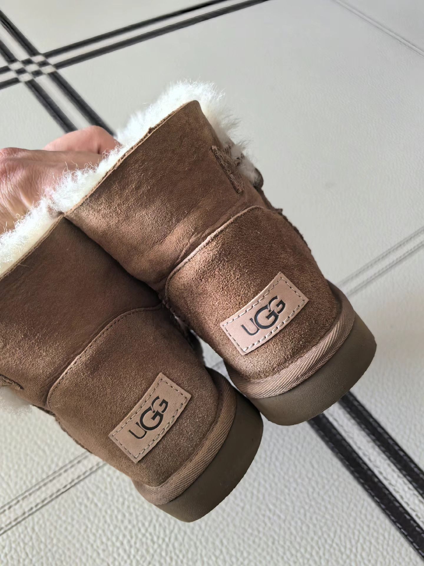 Ugg UGG Women's Shoes K17 Size US 7 / IT 37 - 3 Thumbnail