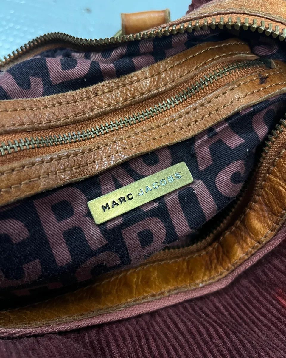 Marc Jacobs Marc Jacobs Burgundy Corduroy Leather Trim Red Handle Bag Size ONE SIZE - 10 Thumbnail