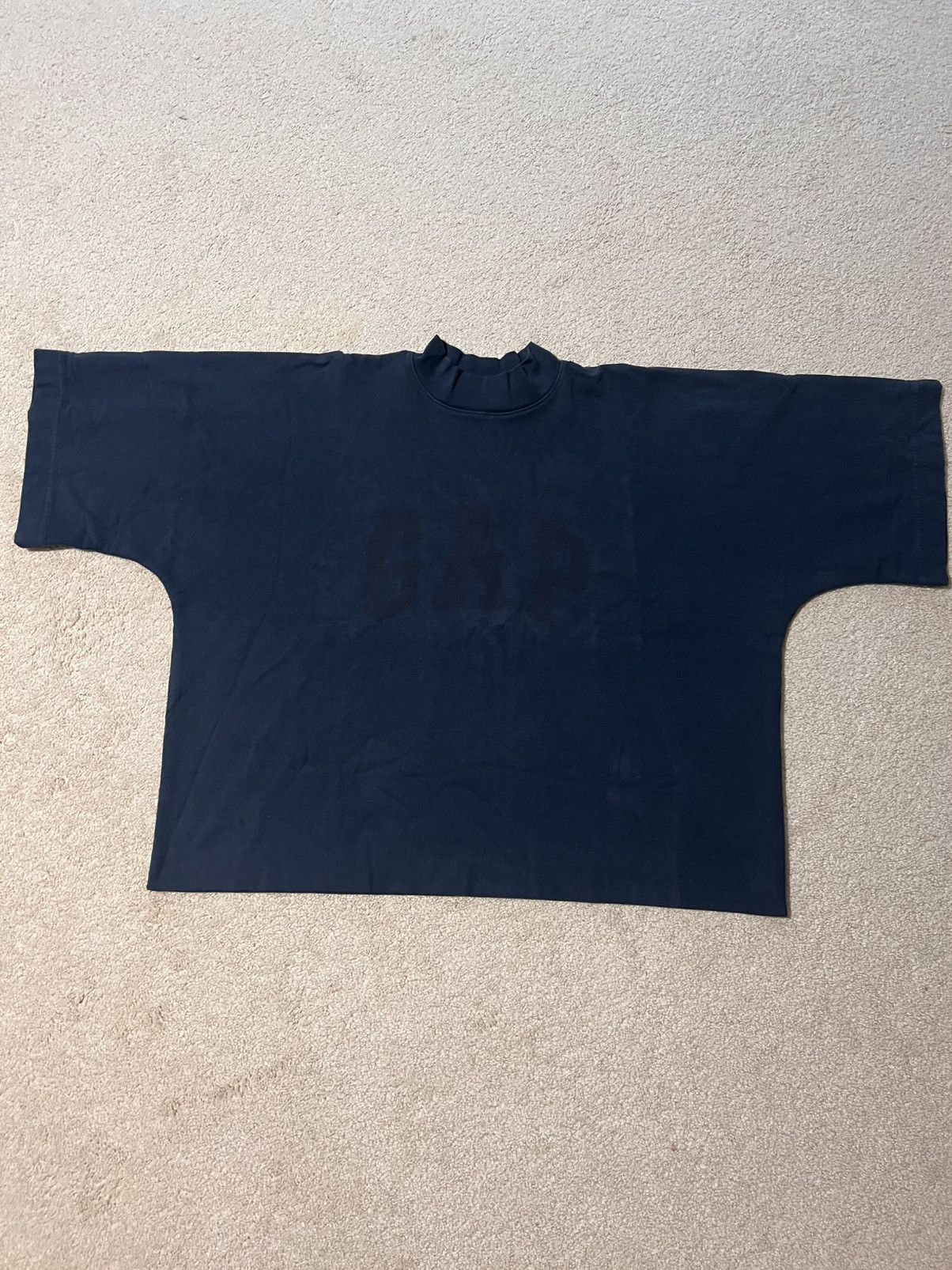 Yeezy XS Yeezy Gap Balenciaga Dove No Seam Shirt Size US XS / EU 42 / 0 - 2 Thumbnail