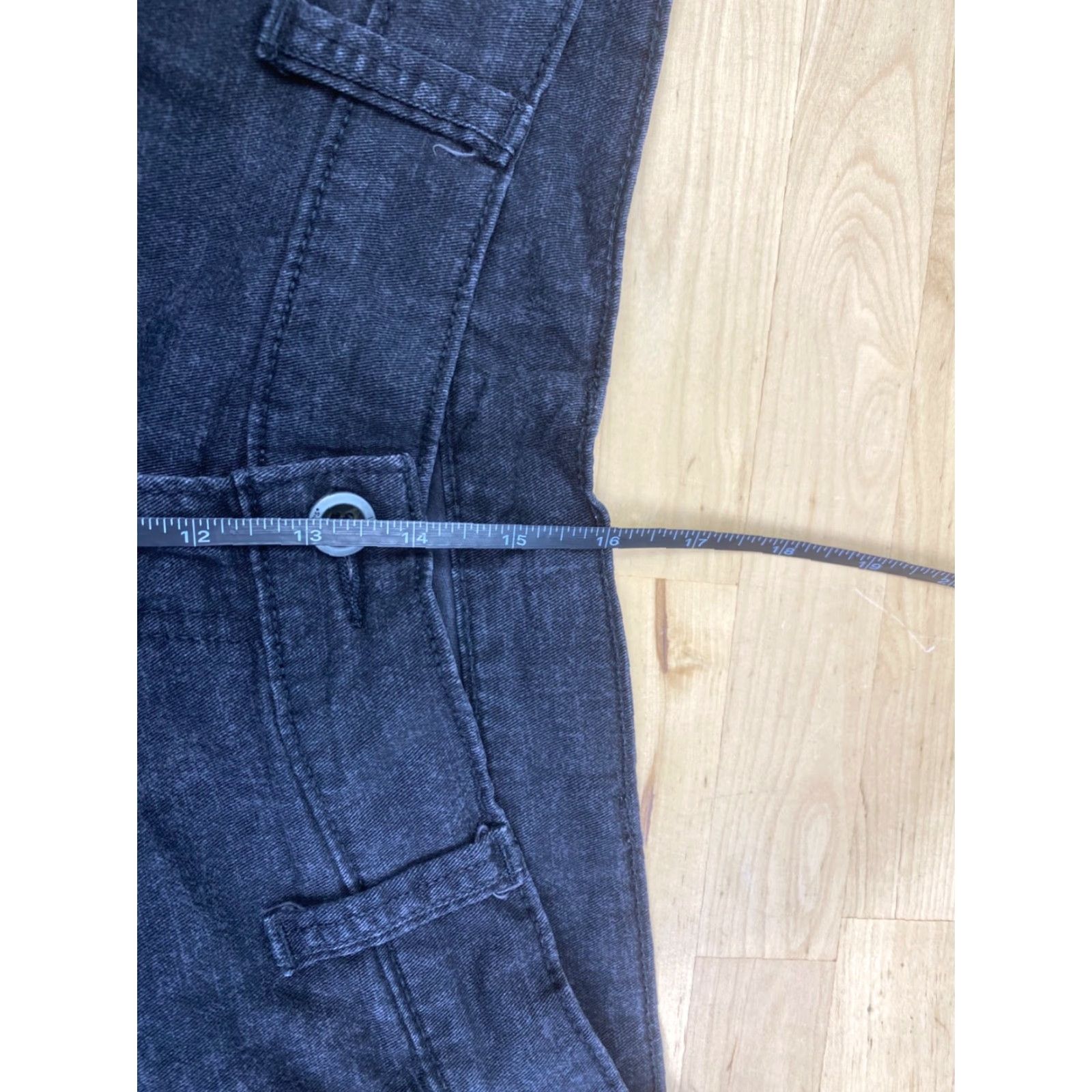 Levi's Levi’s Cargo Shorts Mens 34 Navy Blue Pockets Cargo Regular Blue Men 34 (Navy) Size US 34 / EU 50 - 6 Thumbnail
