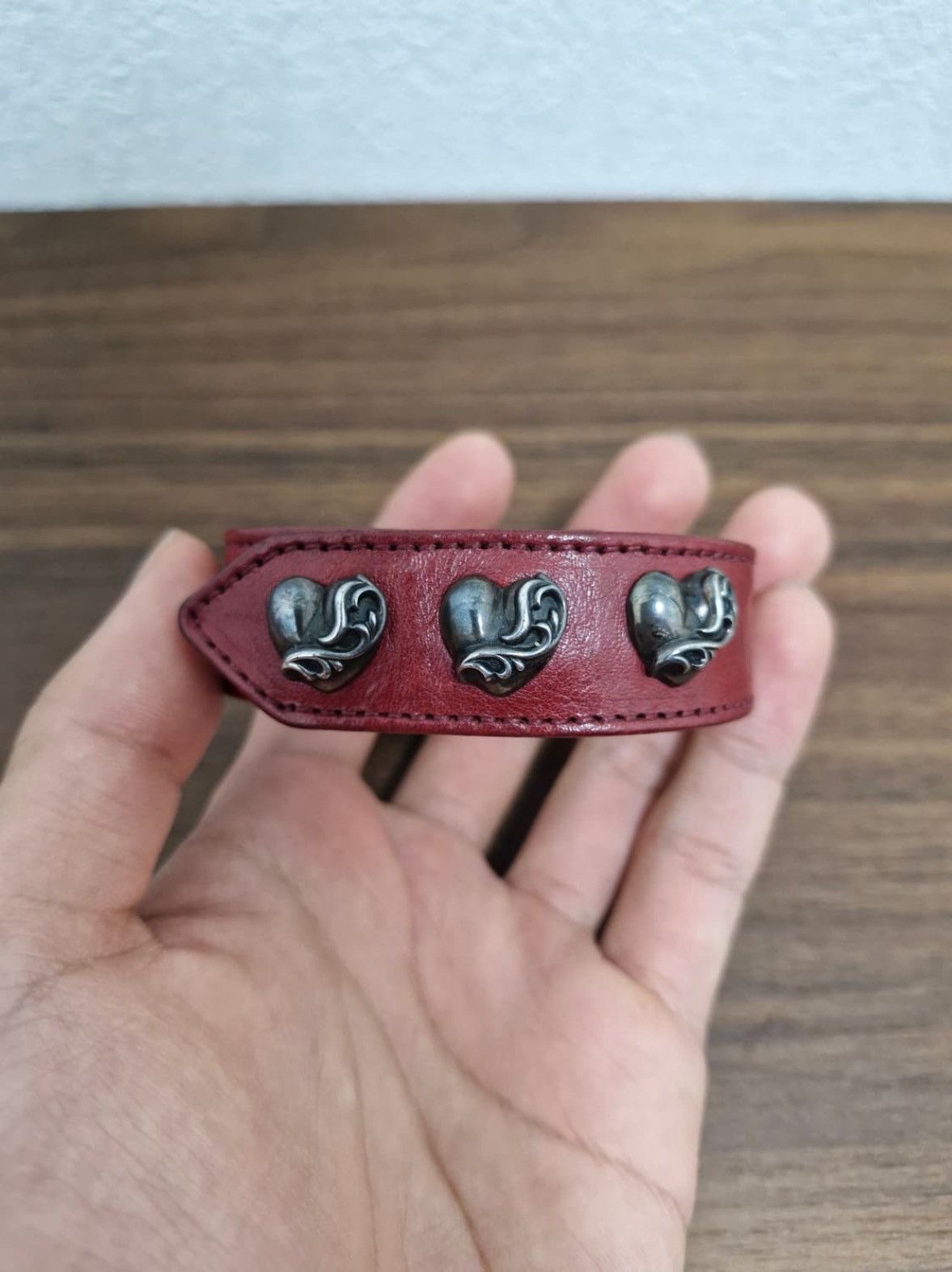 Chrome Hearts *rare* 3 Heart Button Red Leather Bracelet Size ONE SIZE - 2 Thumbnail