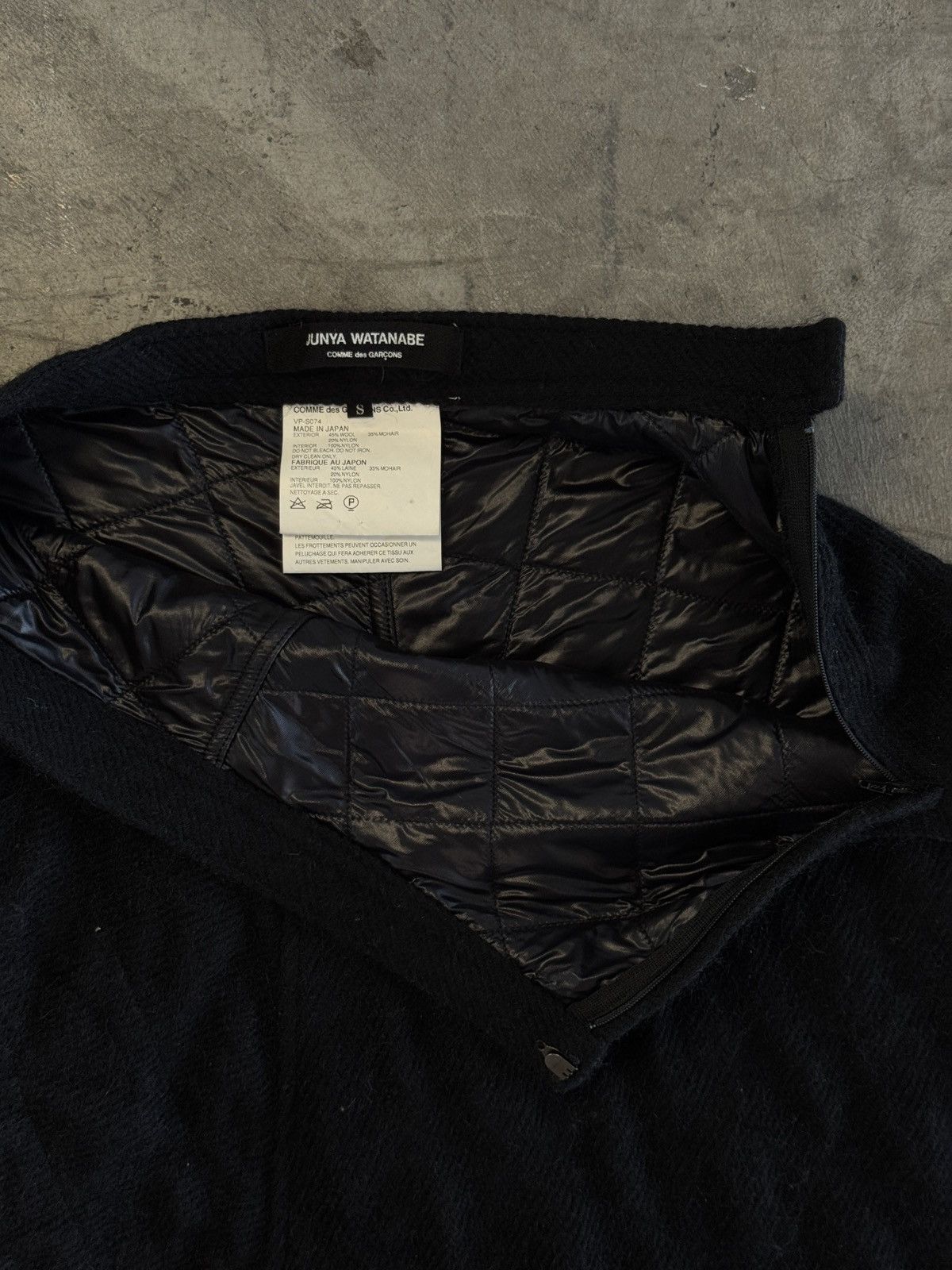 Junya Watanabe JUNYA WATANABE FOR CDG FW05 WOOL SKIRT WITH NYLON LINING Size 26" / US 2 / IT 38 - 3 Thumbnail