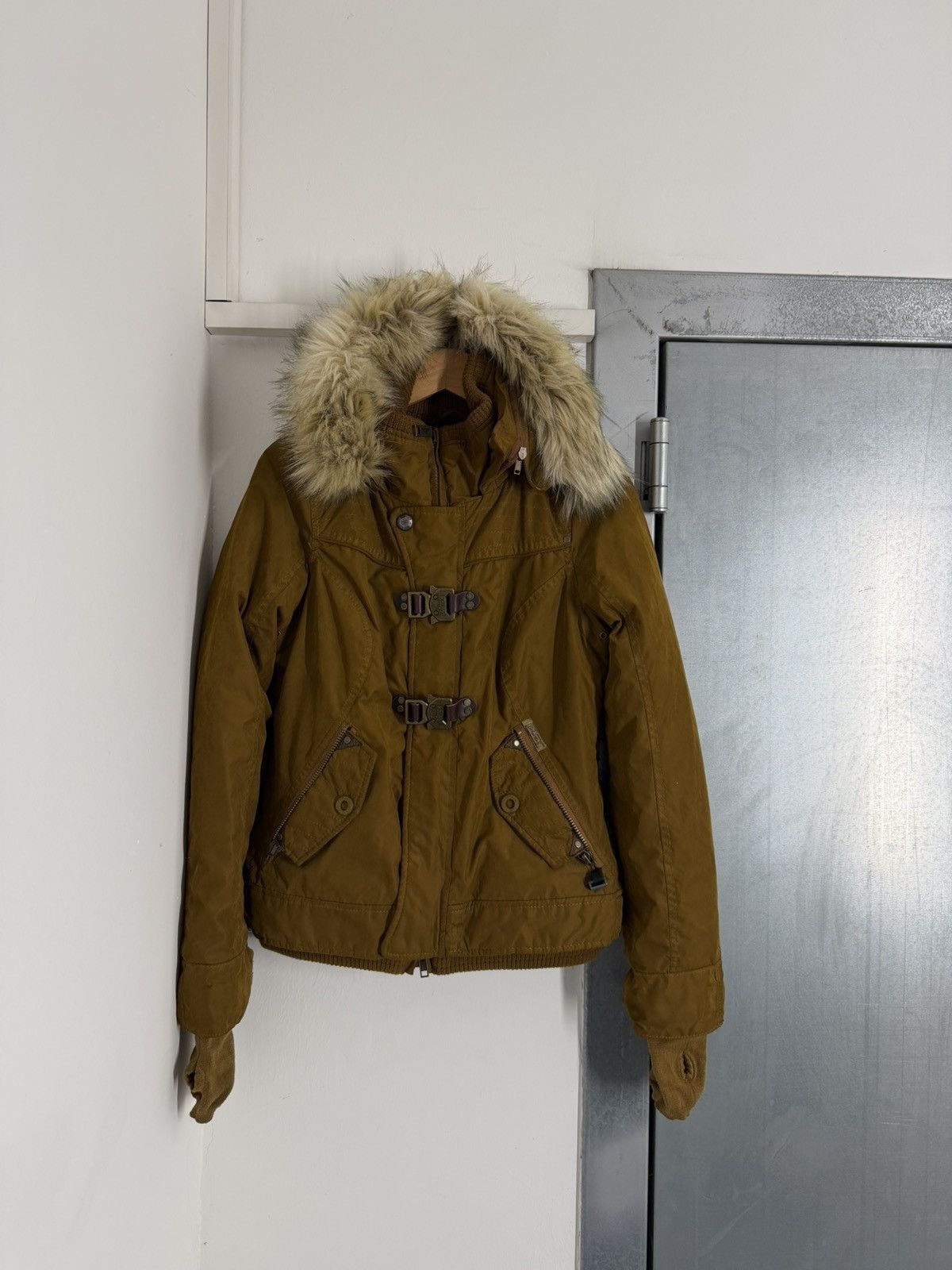 khujo Khujo Double Belted Fur Insulated Jacket Size S / US 4 / IT 40 - 1 Thumbnail