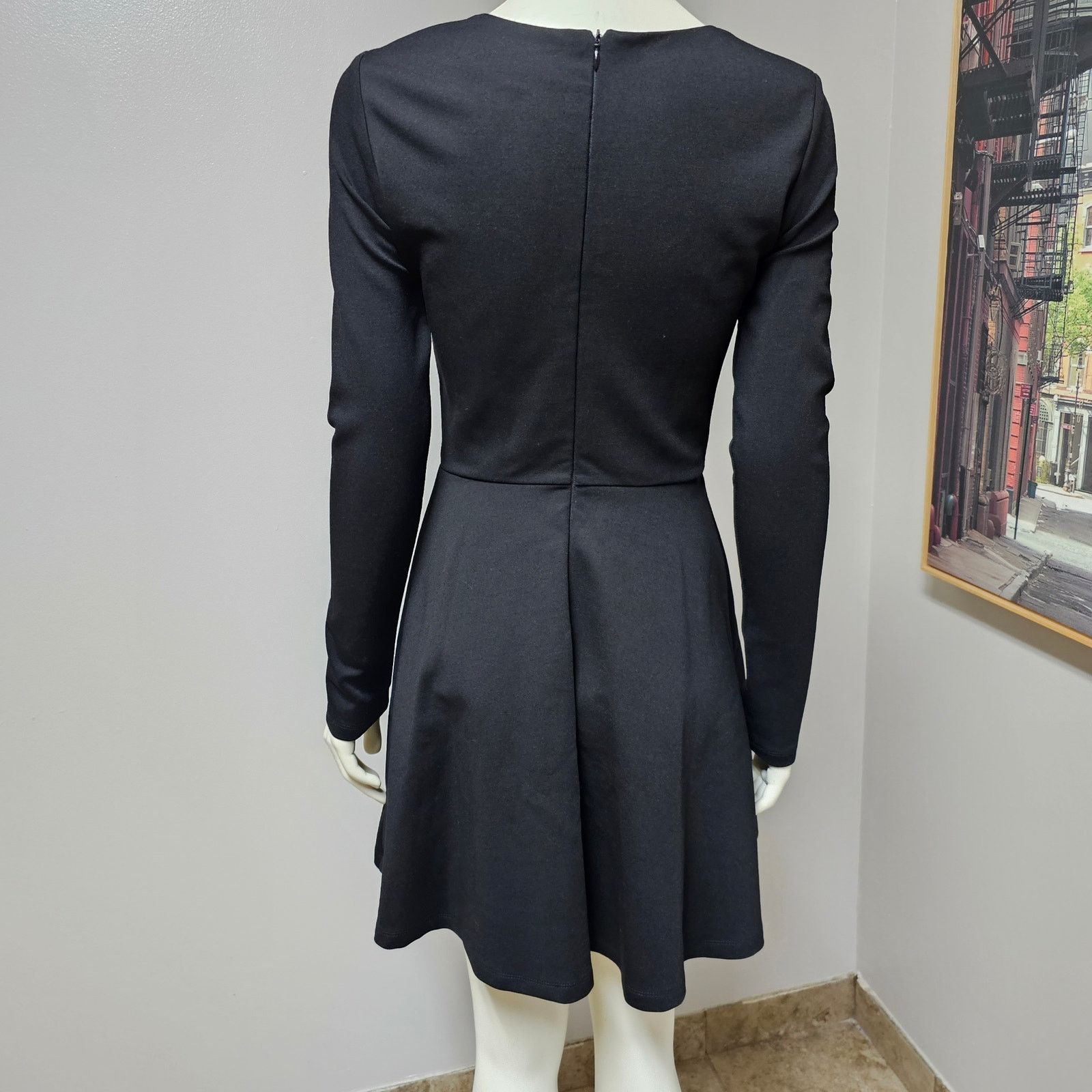 Lululemon Lulu's Womens FOREVER CHIC Skater Dress Size Small Black Size S / US 4 / IT 40 - 2 Thumbnail