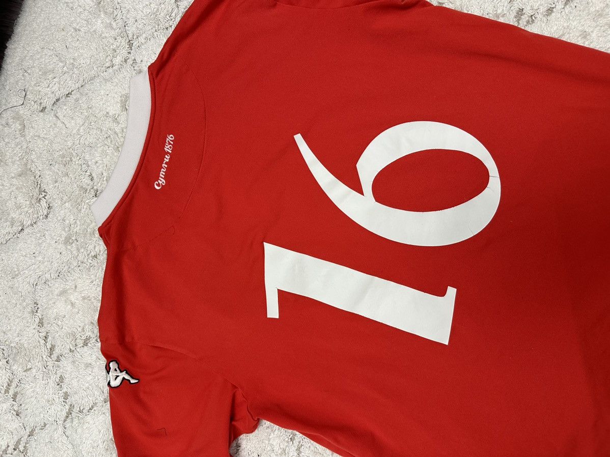 Kappa × Vintage Vintage Kappa Wales 2001/2002 Jersey 16 Chris Coleman Size US L / EU 52-54 / 3 - 7 Thumbnail