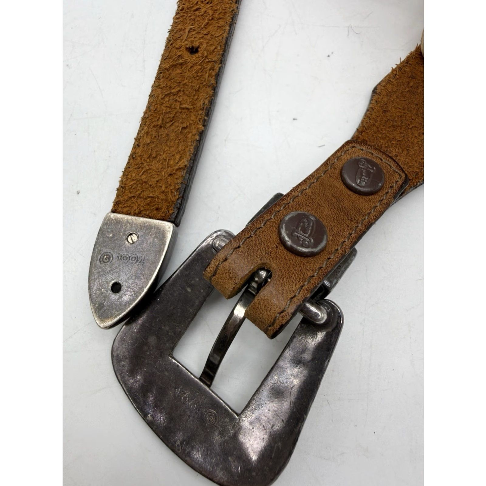 Vintage VINTAGE Justin Belt Women Leather Brown Heart Floral Pattern Size 28 Western USA Mens no Size 4XL / US 24-26 - 4 Thumbnail