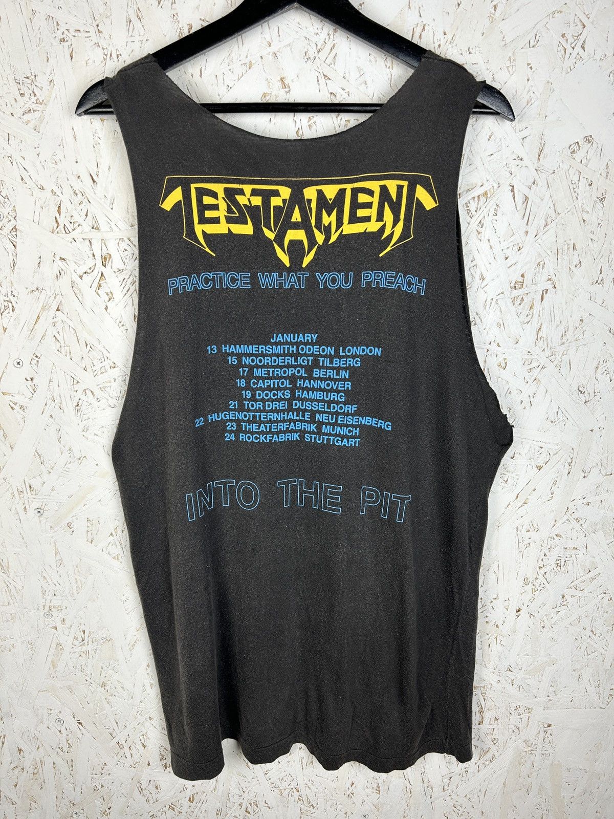 Band Tees 80s Testament 1988 Disciples Of The Watch Sleeveless Top ~XL Size US XL / EU 56 / 4 - 7 Thumbnail