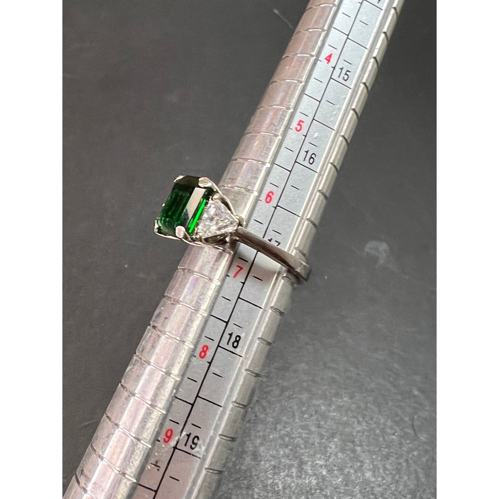 Other Vintage synthetic emerald 925 silver ring size 7 Size ONE SIZE - 15 Thumbnail