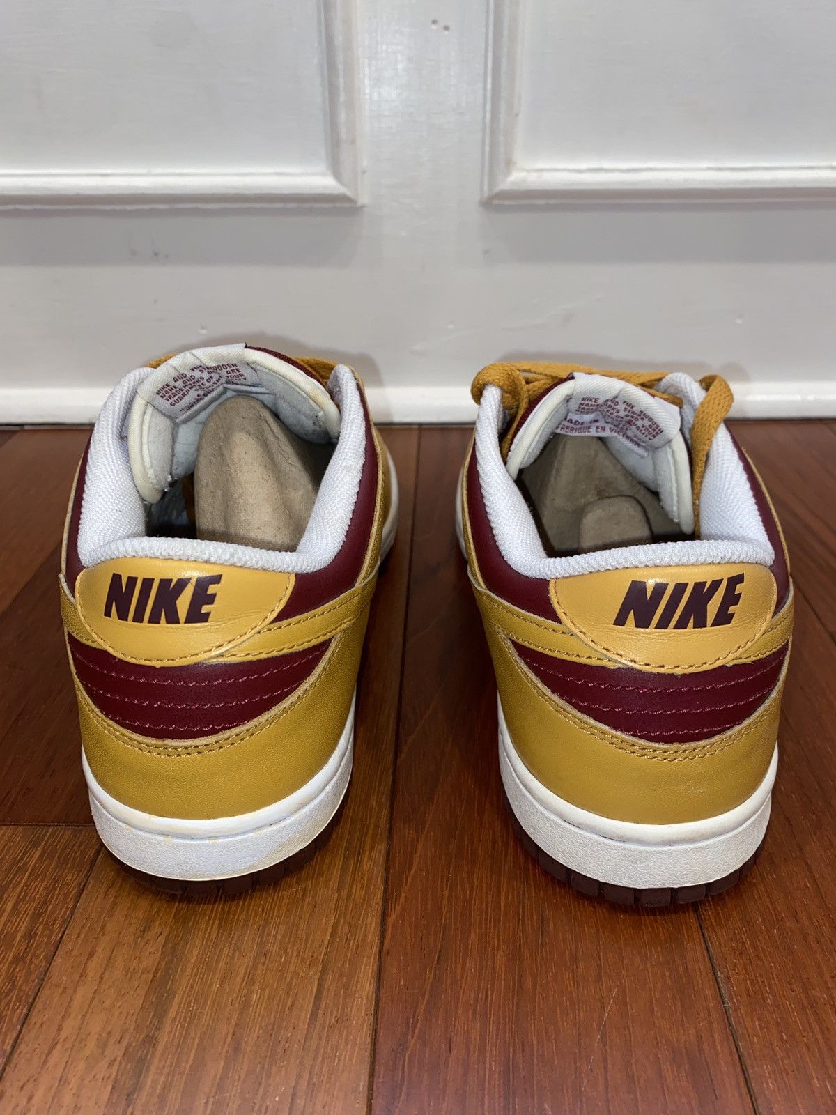 Nike Vintage 2005 Nike Dunk Low Team Red/Gold Leaf Size US 8 / EU 41 - 5 Thumbnail