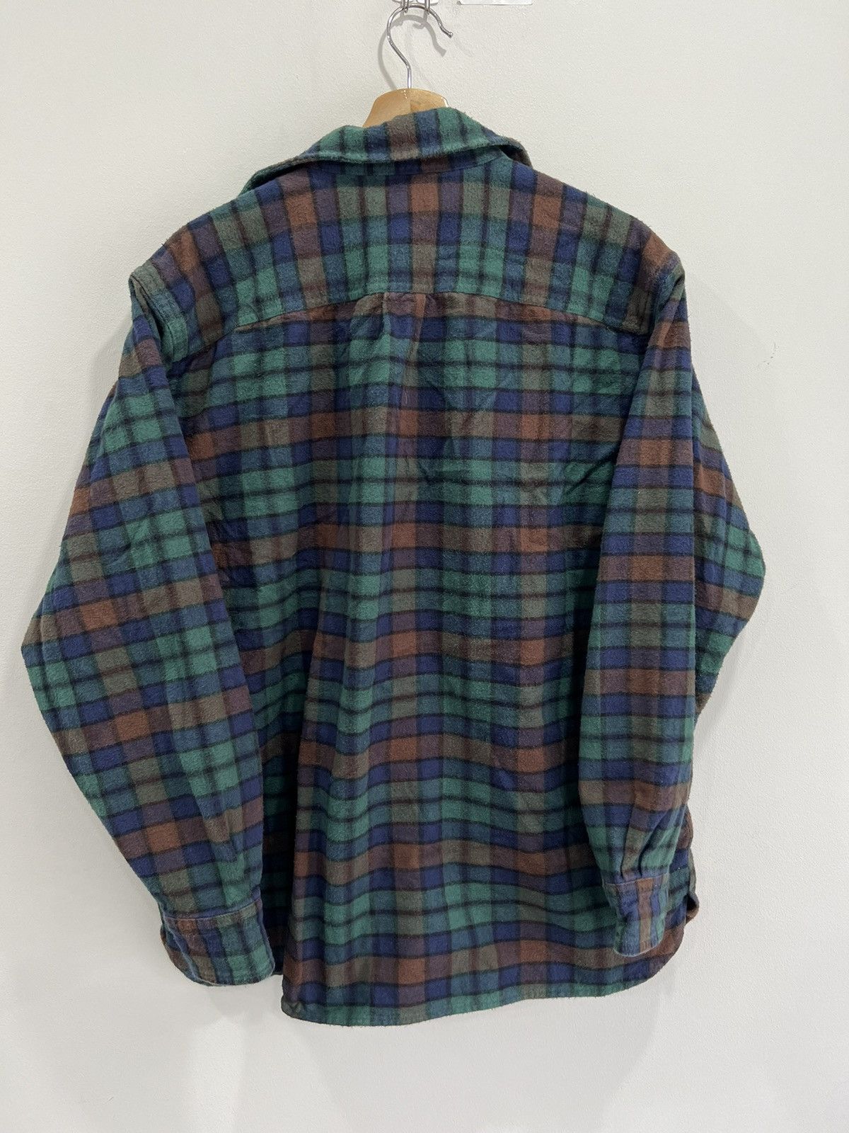 Vintage Vintage LL Bean Plaid Flannel Button Up Shirt green Size US L / EU 52-54 / 3 - 2 Thumbnail