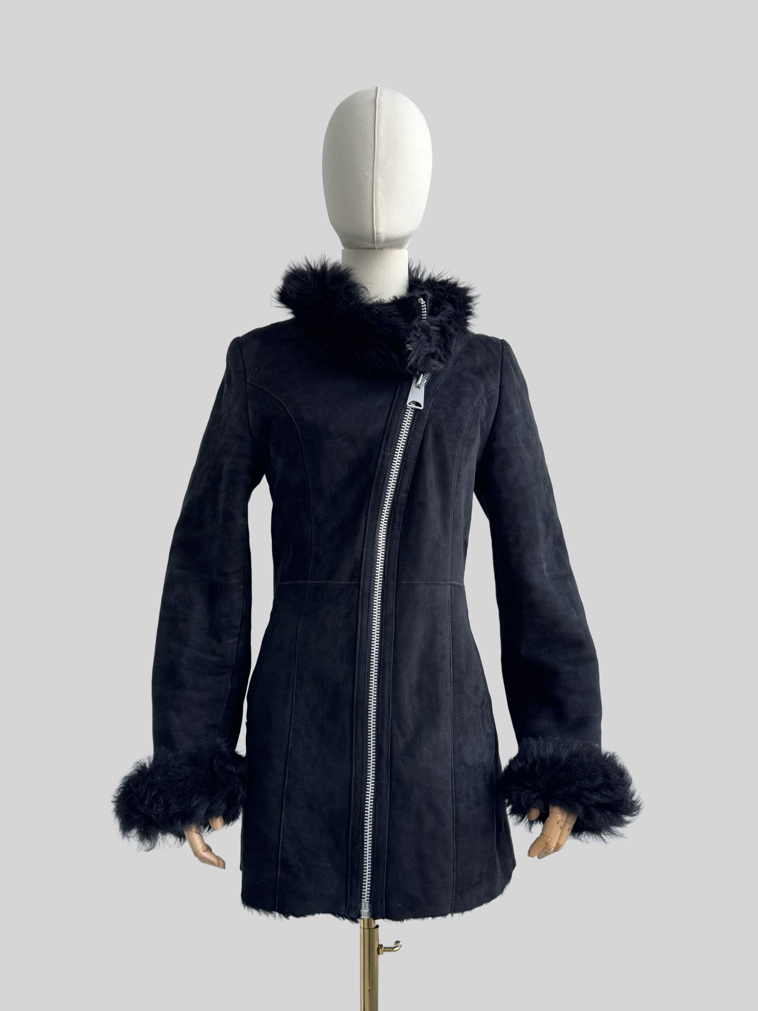Japanese Brand Vintage Real Sheepskin Coat (D10)(D15) Size XS / US 0-2 / IT 36-38 - 1 Thumbnail