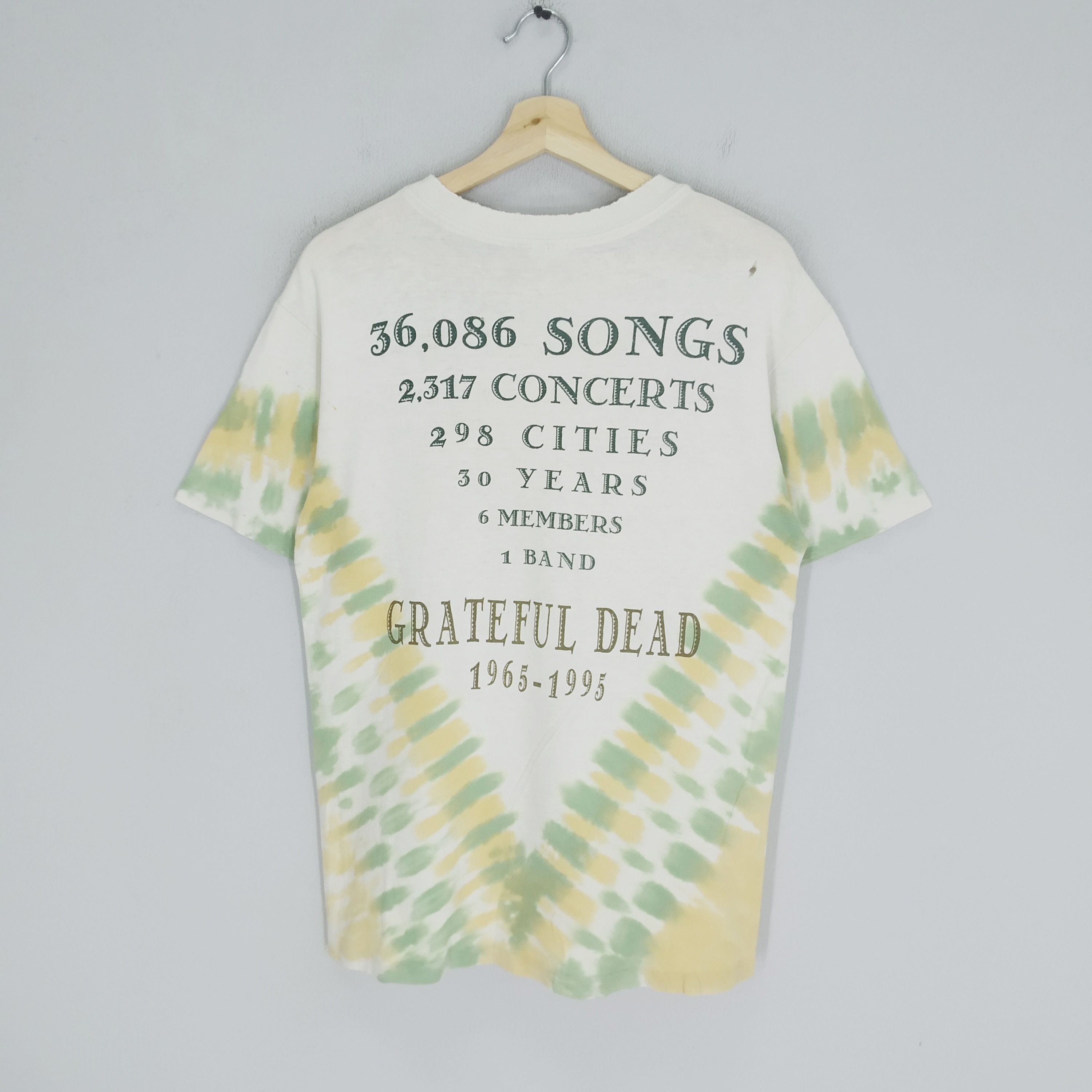 Grateful Dead Vintage 1990s Grateful Dead Band Rock Tye Dye Tour T-shirt Size US M / EU 48-50 / 2 - 2 Thumbnail