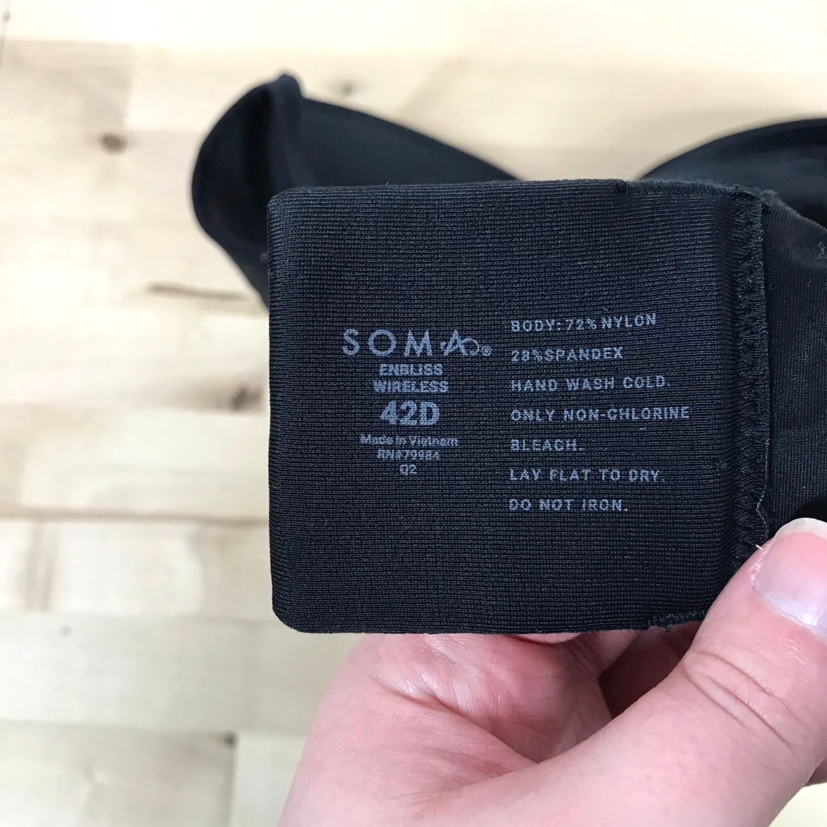 Vintage Soma Enbliss Wireless Bra Black Seamless Smooth Molded Cup 42D Size ONE SIZE - 5 Thumbnail