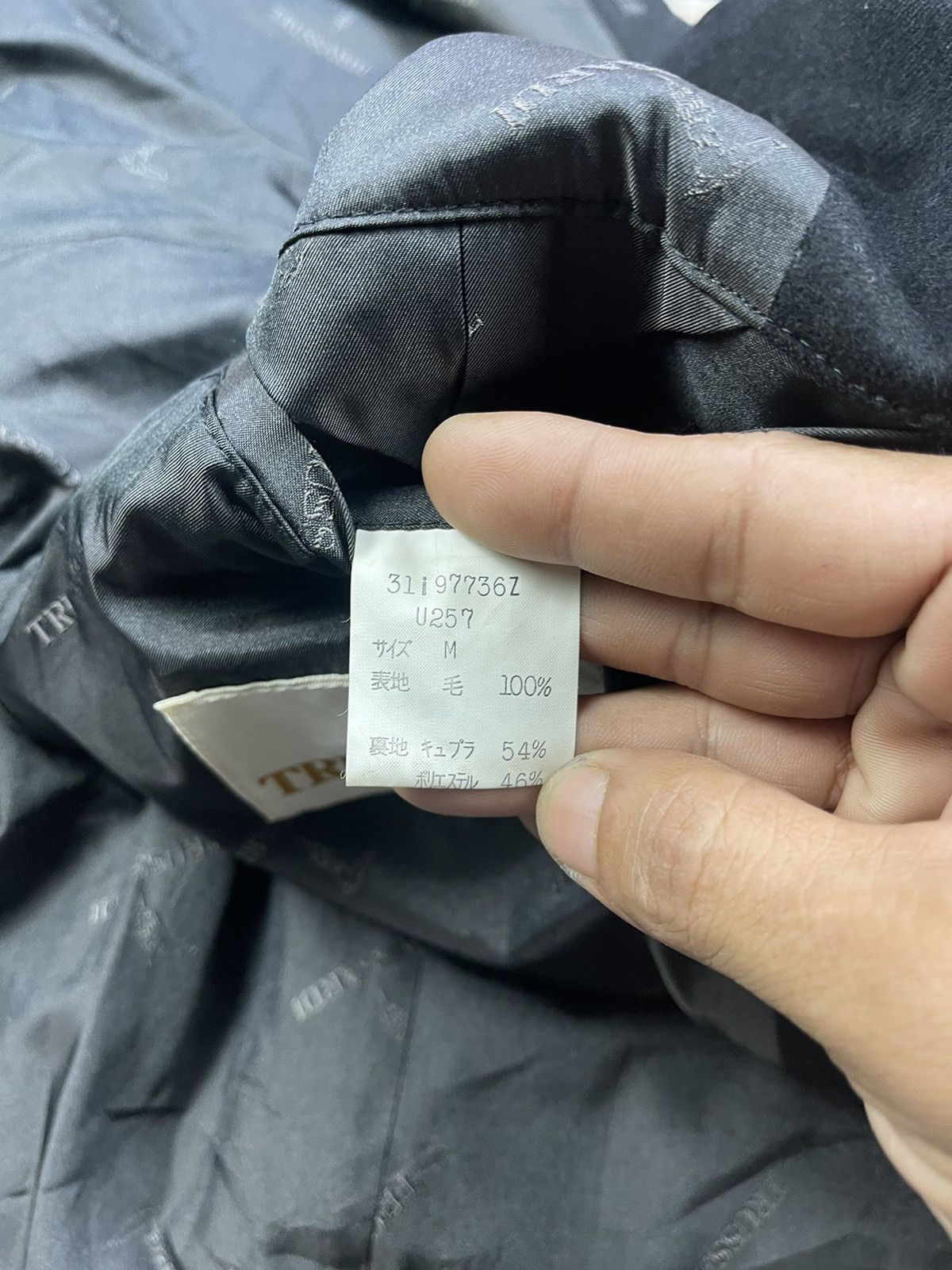 Trussardi Vintage Trussardi Single Breasted Wool Blazer Jacket Size US M / EU 48-50 / 2 - 15 Thumbnail