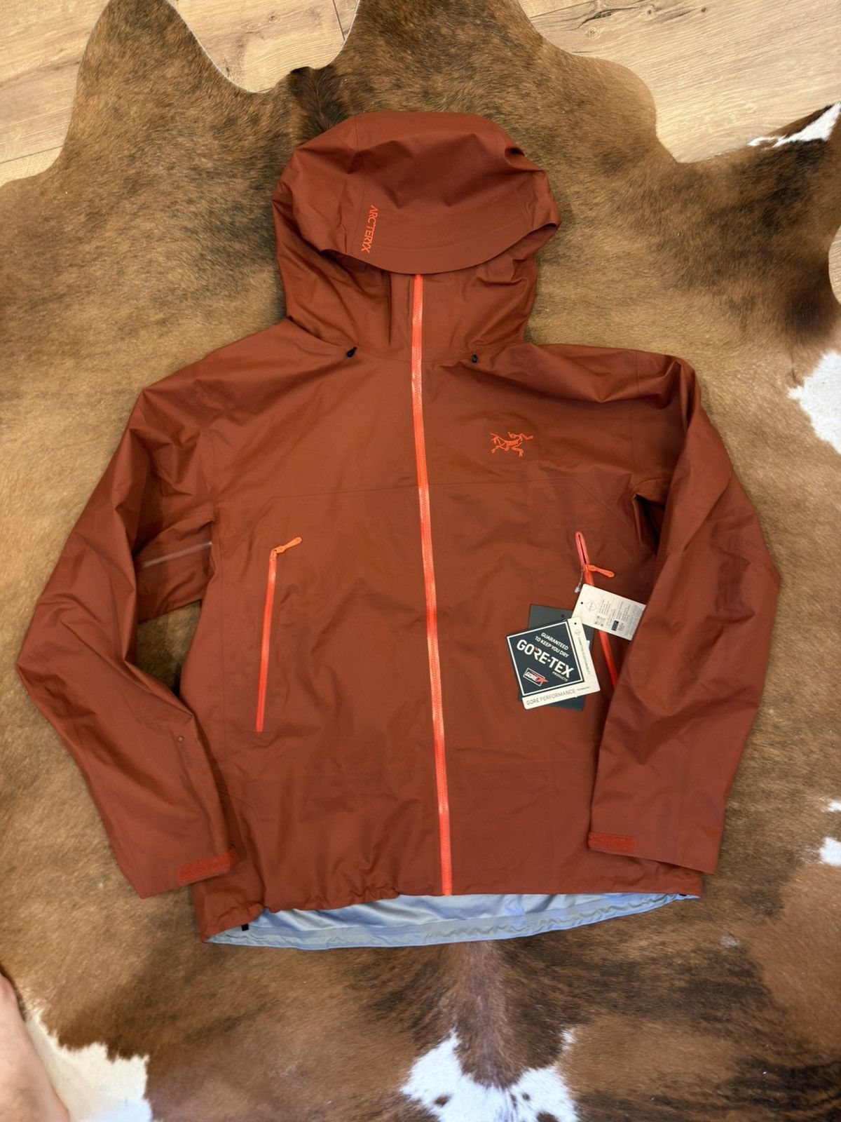 Arc'teryx Arc’teryx Beta SL Jacket – XXL – Sequoia/Solaris Size US XXL / EU 58 / 5 - 2 Thumbnail