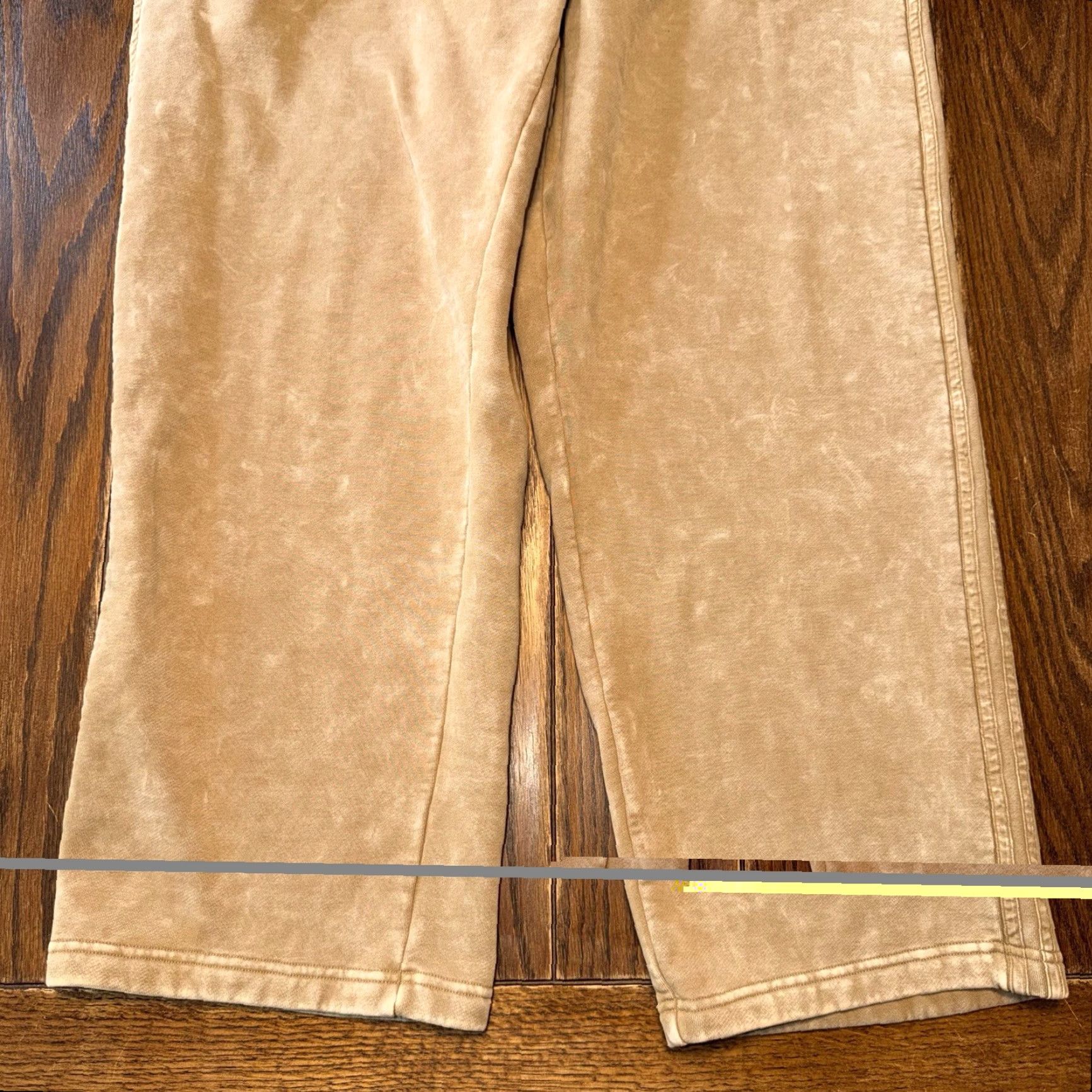 Adidas Adidas Sweatpants Beige Washed Fleece Comfort Loose Fit Size Large Men Regular Sweatpants Sports Logo Athleisure 29 Inseam Gym & Training Size US 33 - 2 Thumbnail