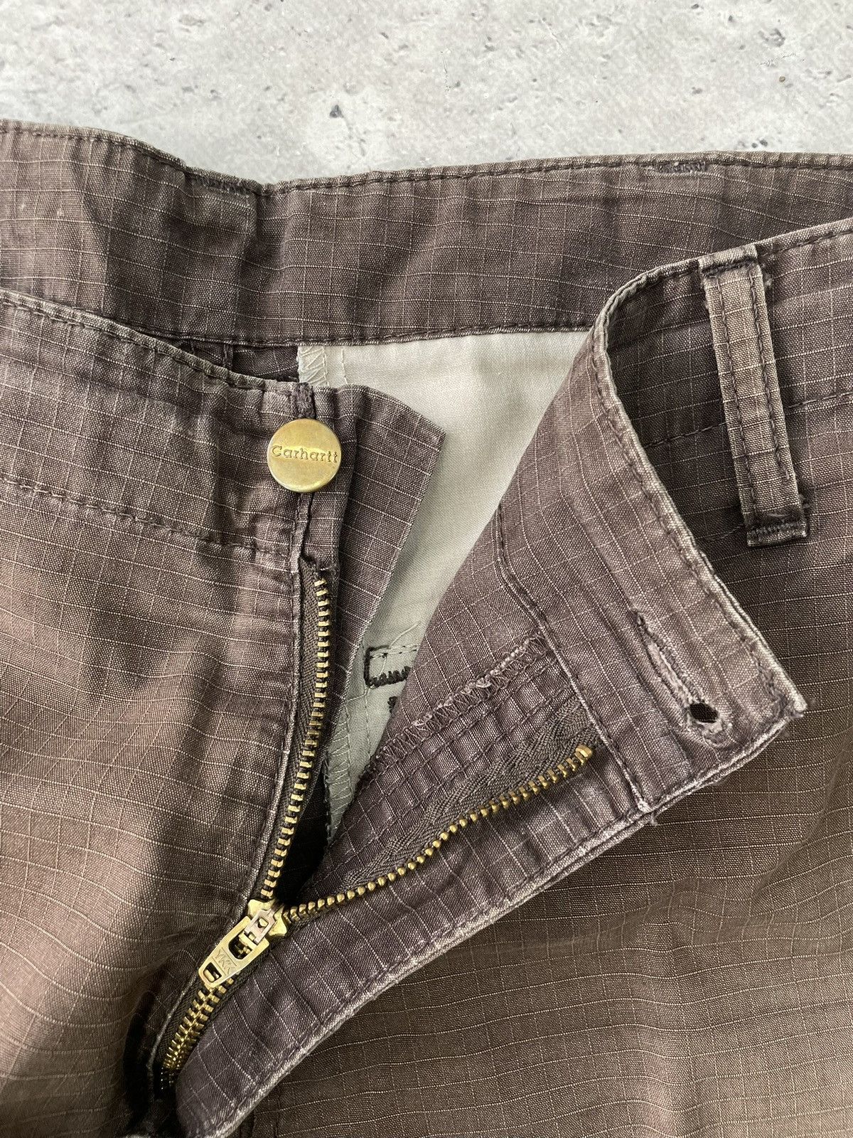 Carhartt Vintage cargo sun faded Carhartt wip shorts pants y2k Size US 36 / EU 52 - 4 Thumbnail