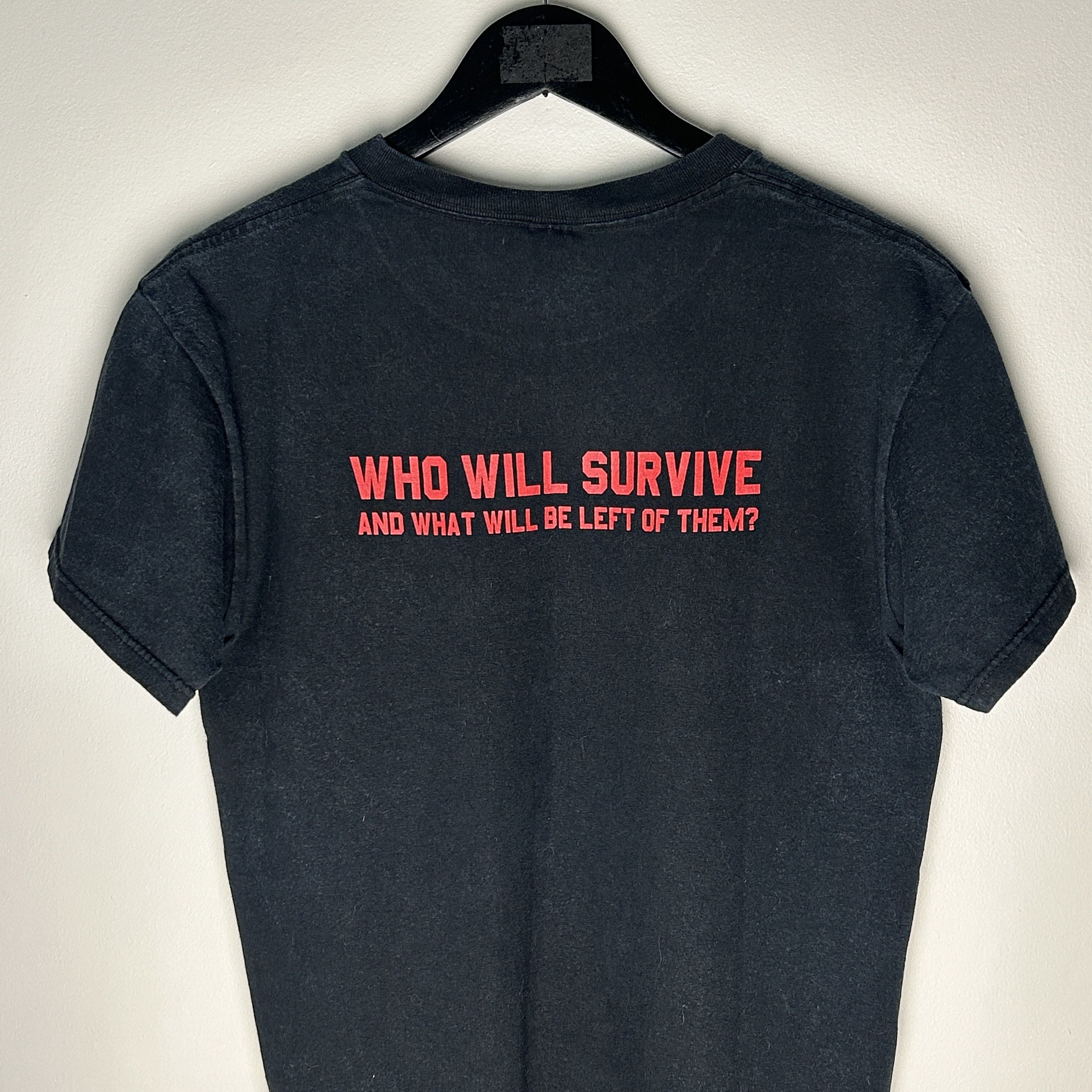 Band Tees Vintage Texas Chainsaw Massacre Horror T-shirt Size US M / EU 48-50 / 2 - 4 Thumbnail