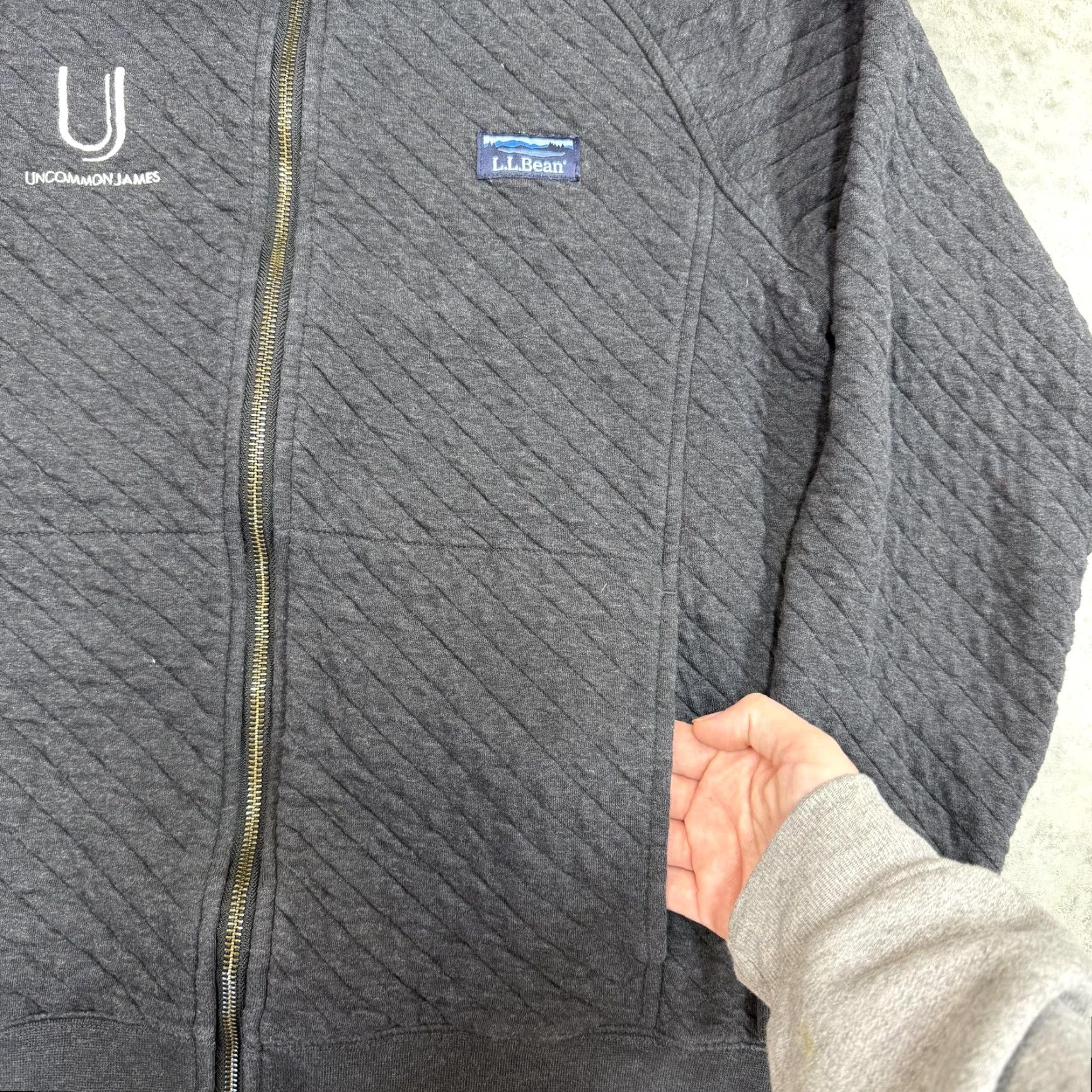 Vintage L.L. Bean Jacket Mens M Gray Quilted Full Zip Knit Logo Pockets Stand-Up Collar Short Vintage No (if needed?) Size US M / EU 48-50 / 2 - 3 Thumbnail