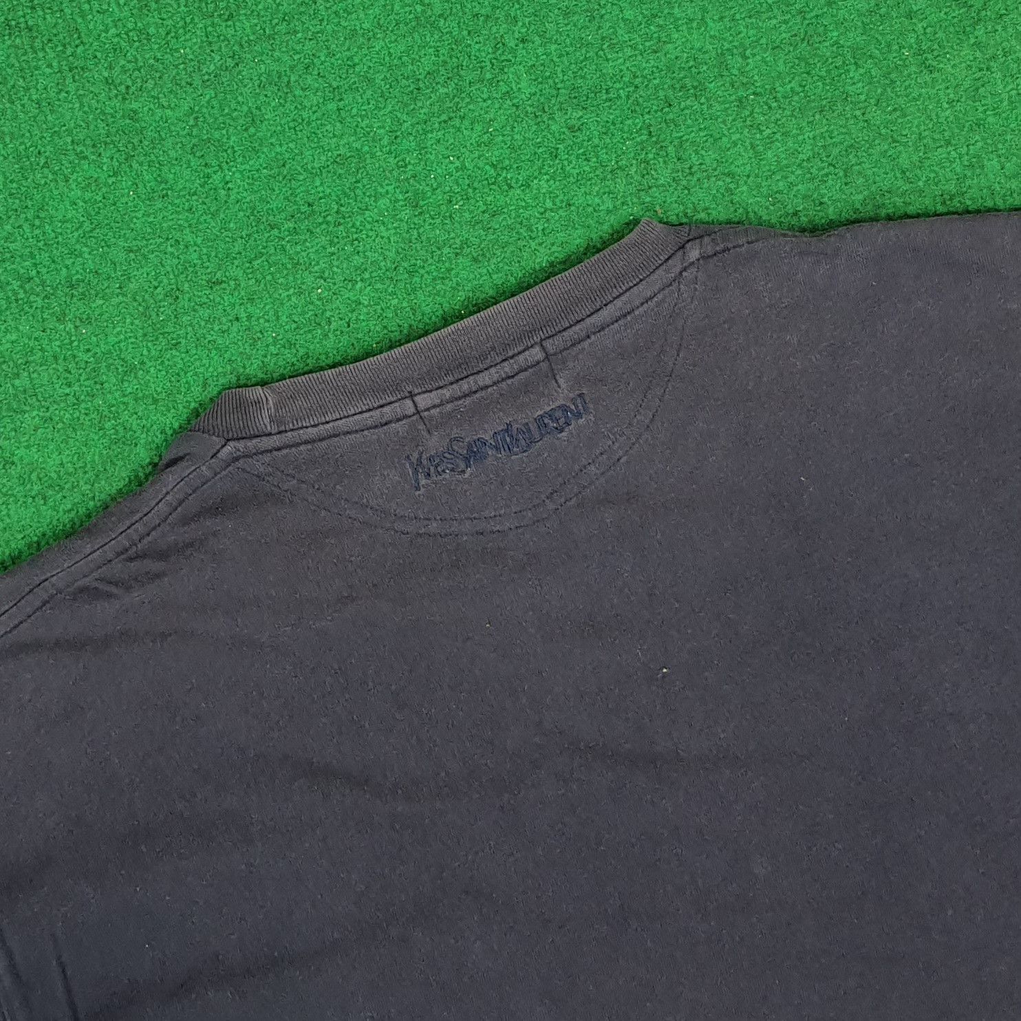 Vintage × Yves Saint Laurent Vintage Yves Saint Laurent Italian Desiger Pocket Tshirt Size US L / EU 52-54 / 3 - 4 Thumbnail