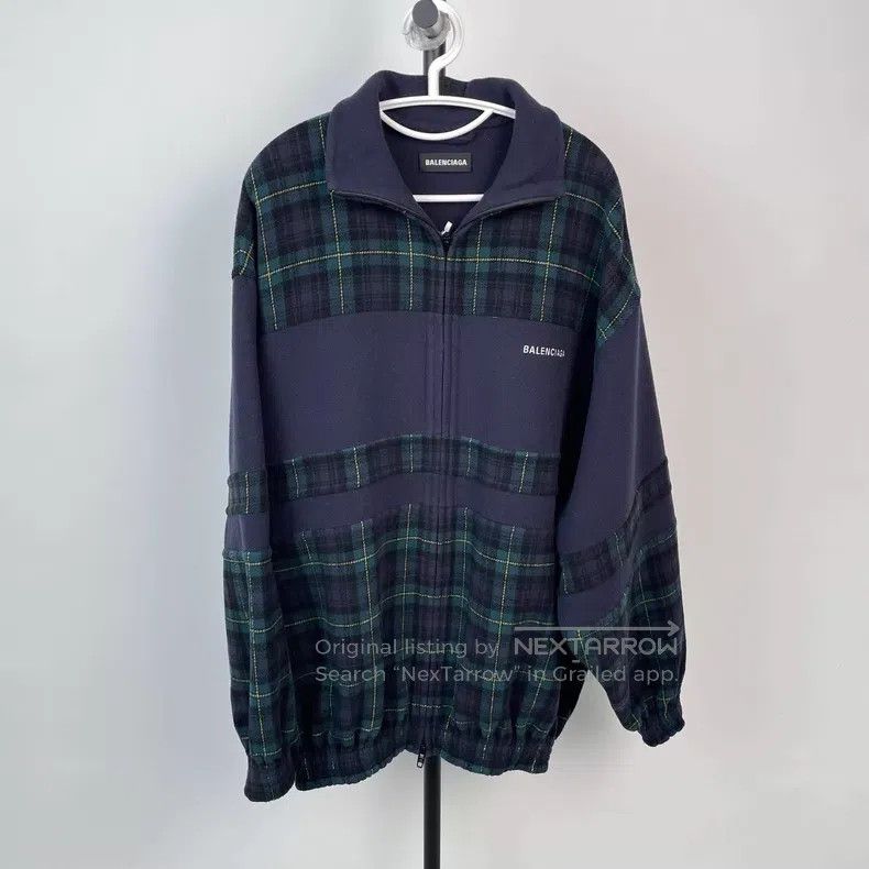 Balenciaga Balenciaga Black and green check plaid fleece zipper windb Size US S / EU 44-46 / 1 - 1 Thumbnail
