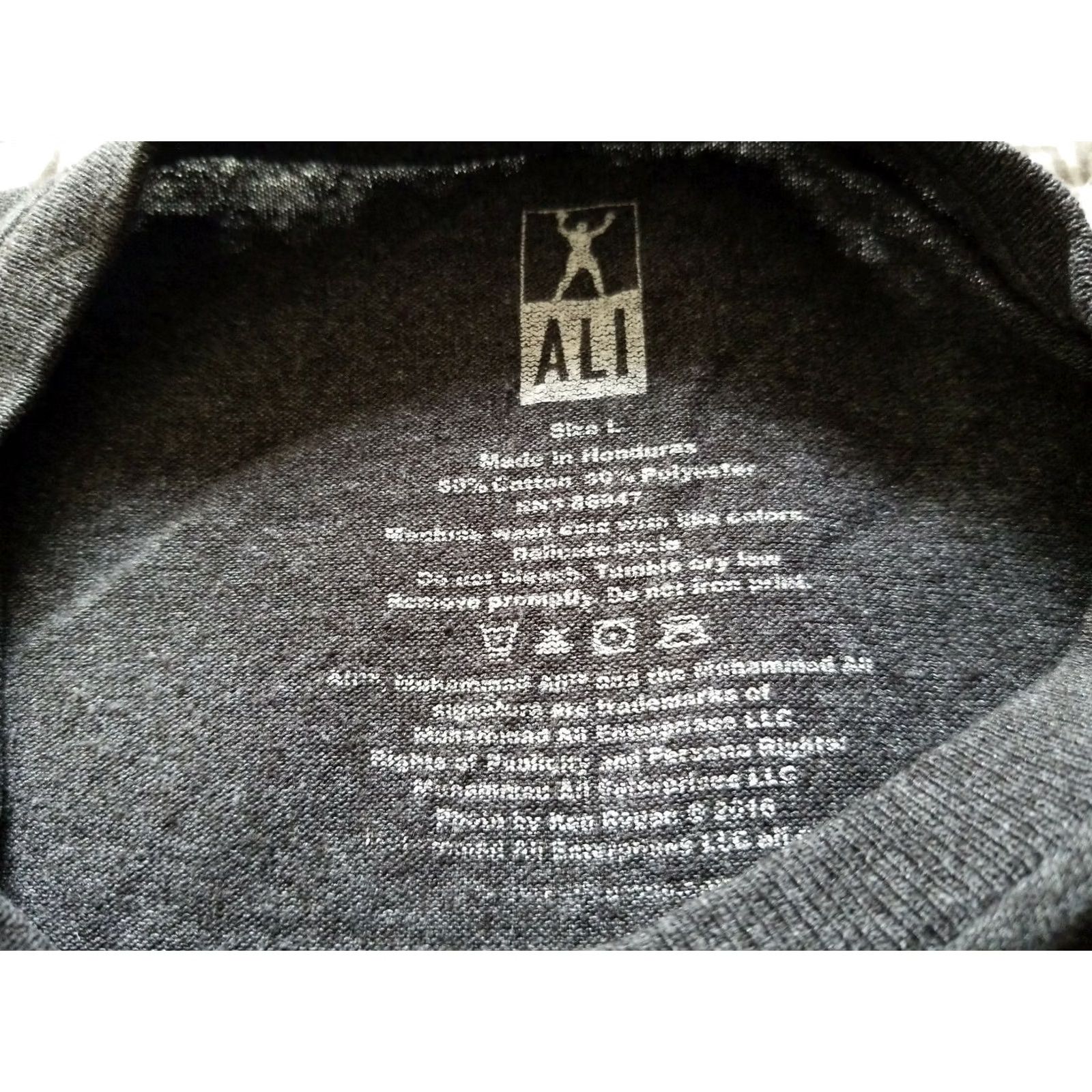 Vintage MUHAMMAD ALI Official Patriotic "The Greatest of All-Time" Gray T-Shirt L SZ Gray Shirt Mens Graphic Tee - Size US L / EU 52-54 / 3 - 4 Thumbnail