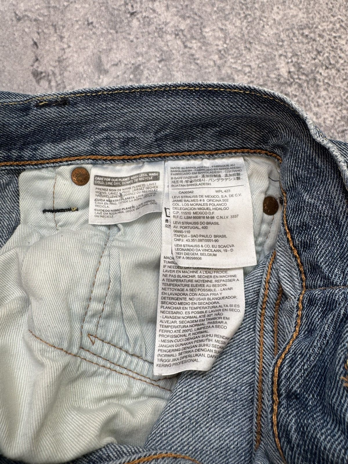 Levi's Levis 501 Distressed Jeans 33x30 Size US 33 - 9 Thumbnail