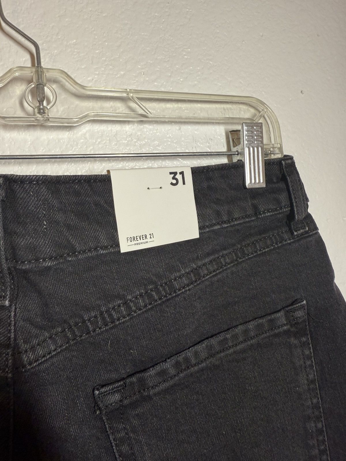 Forever 21 Forvever 21 Black Floral Denim Shorts Size 31" - 5 Thumbnail
