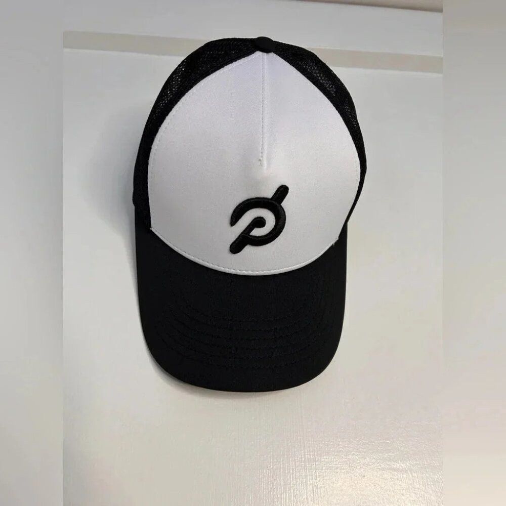 Peloton BNWT Peloton Black and White AdjustableTrucker Hat O/S Size ONE SIZE - 4 Thumbnail