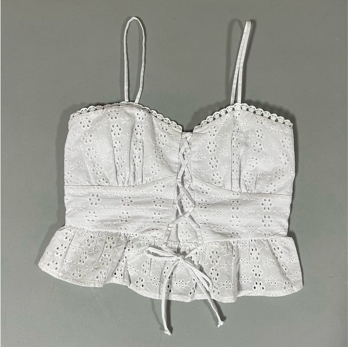 Vintage White Floral Eyelet Lace-Up Corset Tank Top Shirt Blouse XS🤍 Size XS / US 0-2 / IT 36-38 - 2 Thumbnail