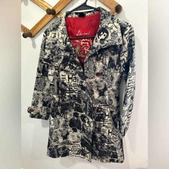 Desigual RARE - VINTAGE Desigual Black and White Graphic Women's Coat Size S / US 4 / IT 40 - 1 Thumbnail