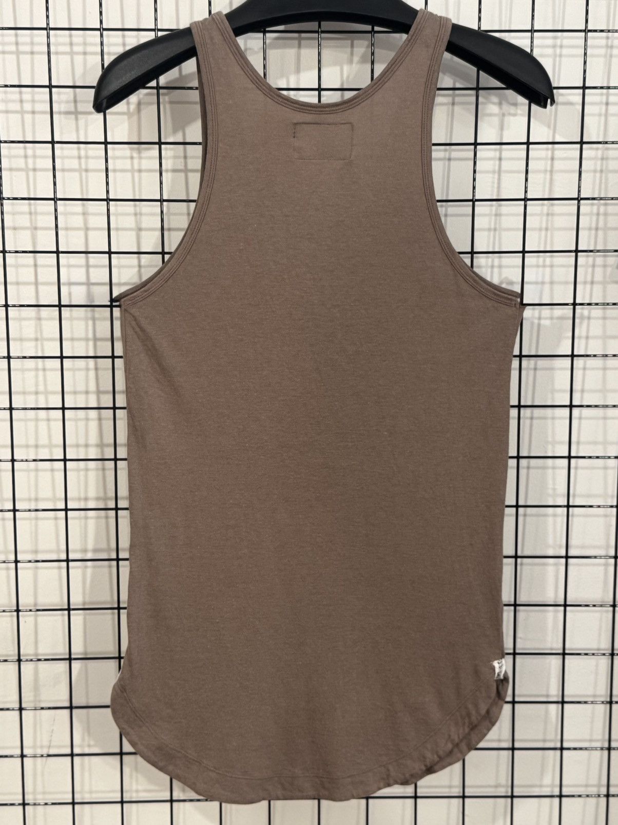Number (N)ine tank top from the Number (N)ine x Studious collaboration. Size US XXS / EU 40 - 2 Thumbnail