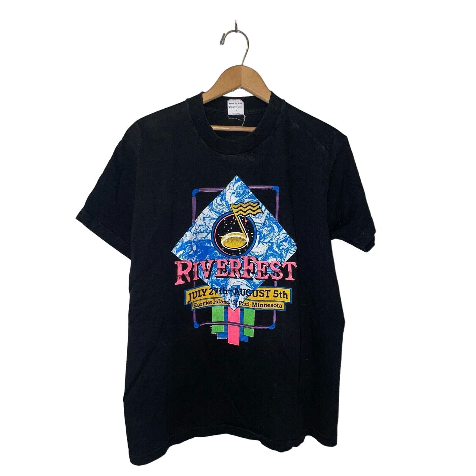 Fruit Of The Loom Vintage Riverfest Shirt Chuck Berry REO Sinead Concert Tee Size US L / EU 52-54 / 3 - 1 Thumbnail