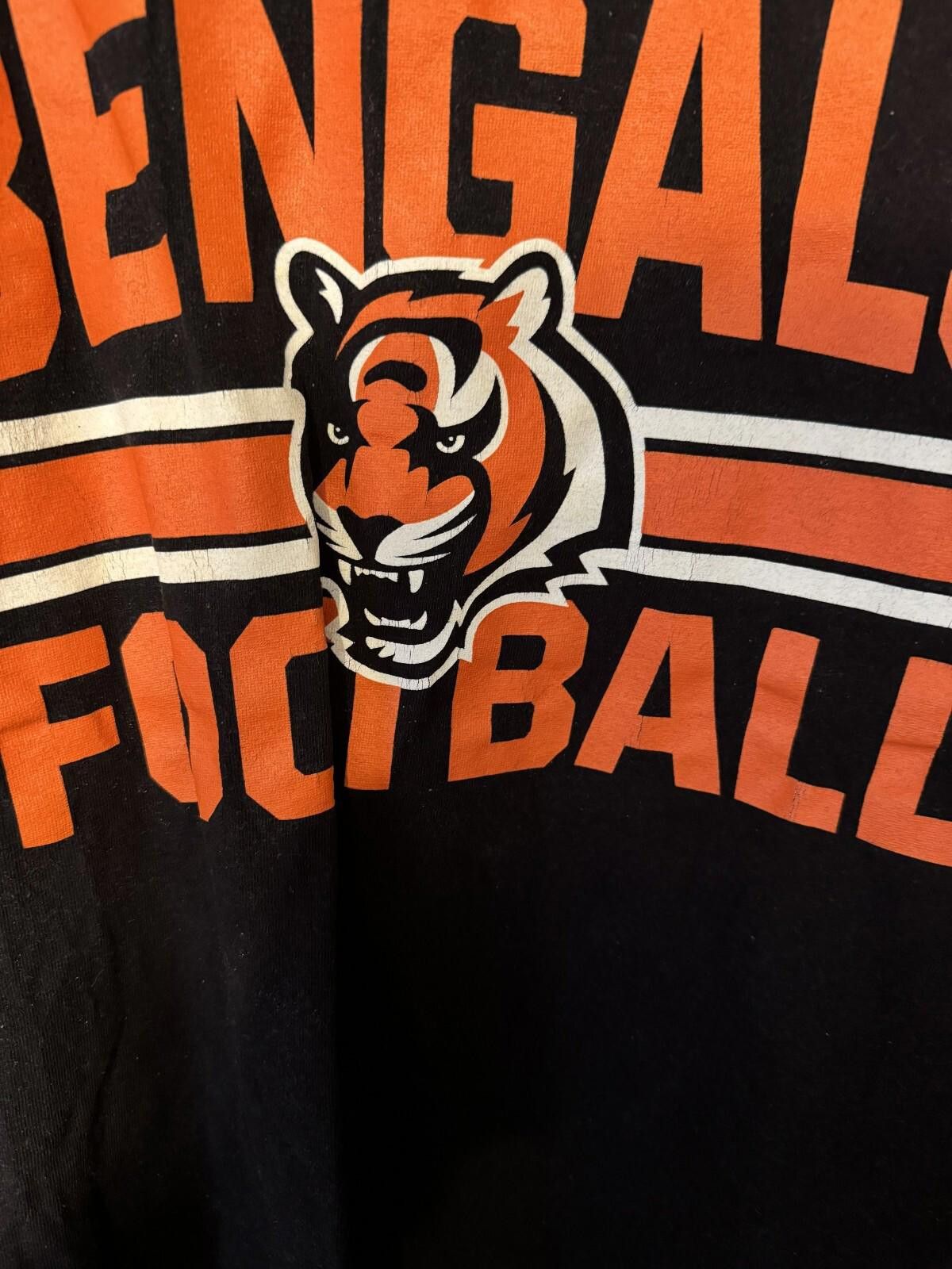 Other Cincinnati Bengals Football L/S T-Shirt Black Men’s Size L Size US L / EU 52-54 / 3 - 4 Thumbnail