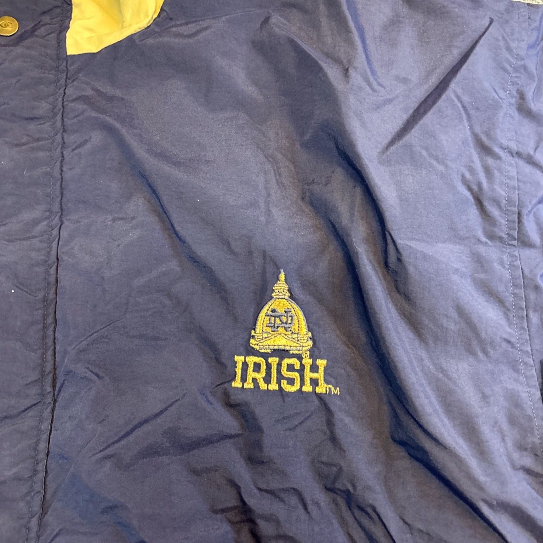 Champion VINTAGE Notre Dame Irish Jacket Mens XL Blue Gold Champion Big Logo NCAA 90s Size US XL / EU 56 / 4 - 2 Thumbnail